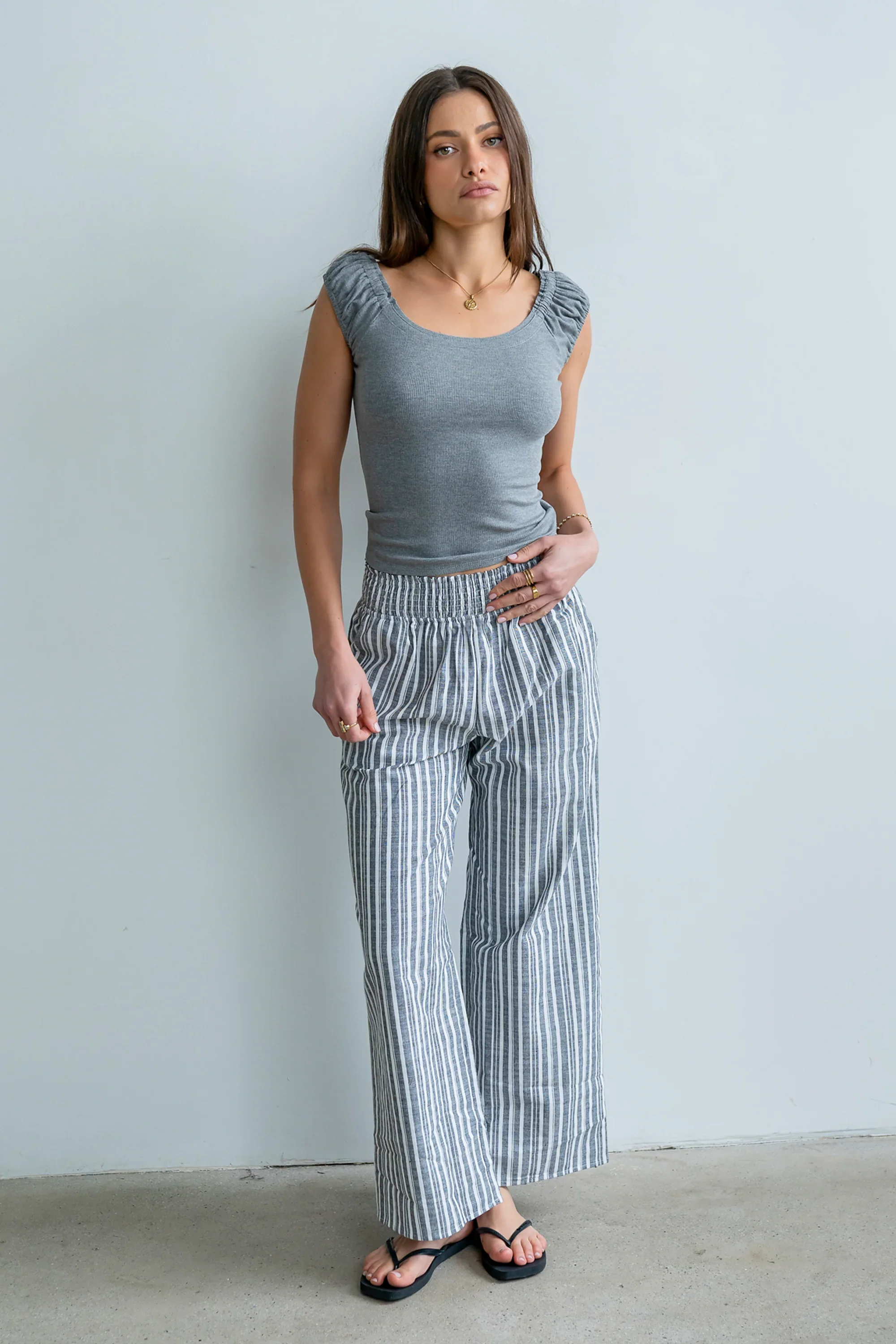 Ace Ribbed Top in Heather Grey