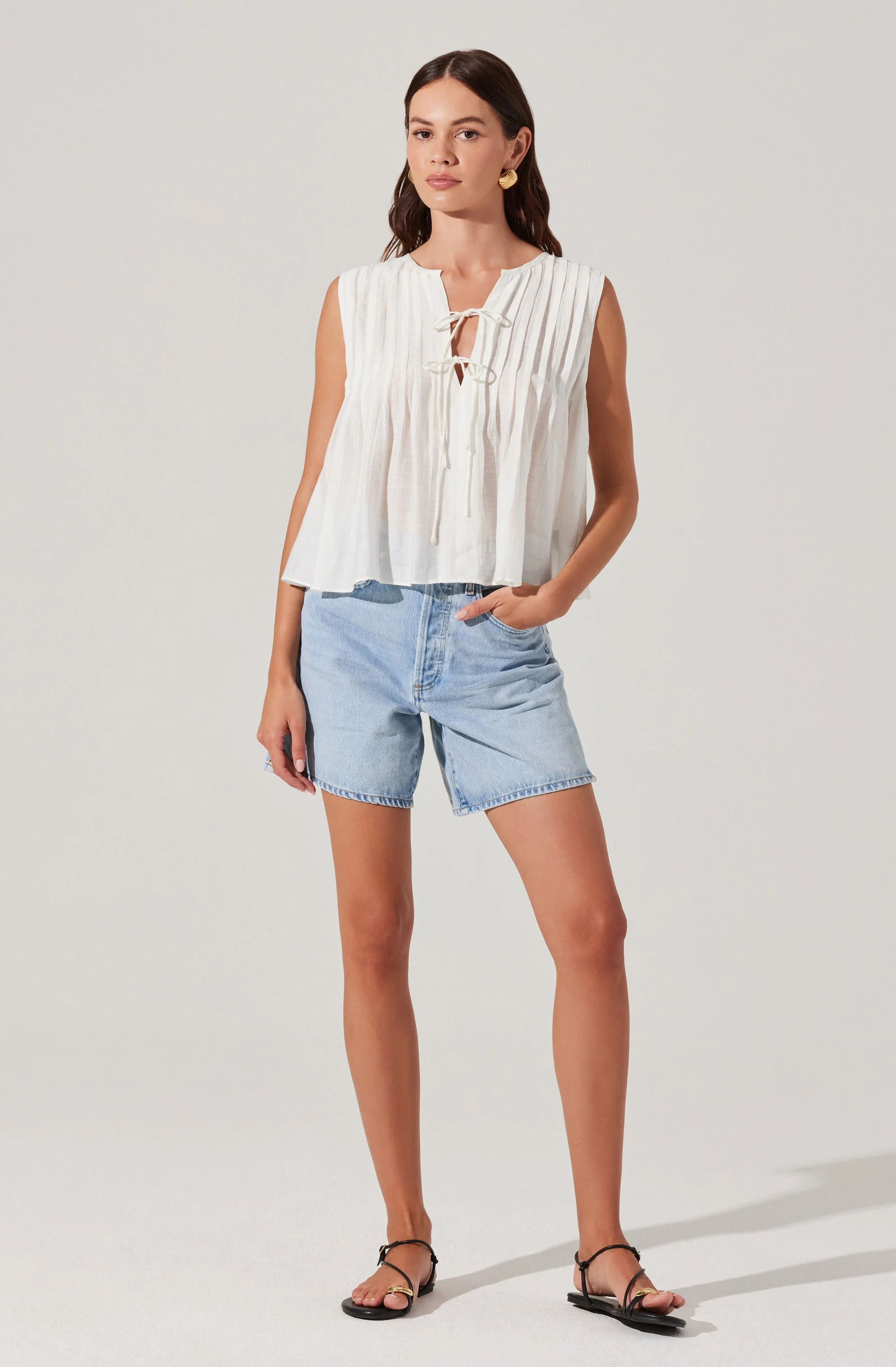 Lavanna Pleated Tie-Front Top