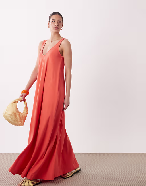 trapeze maxi dress in red