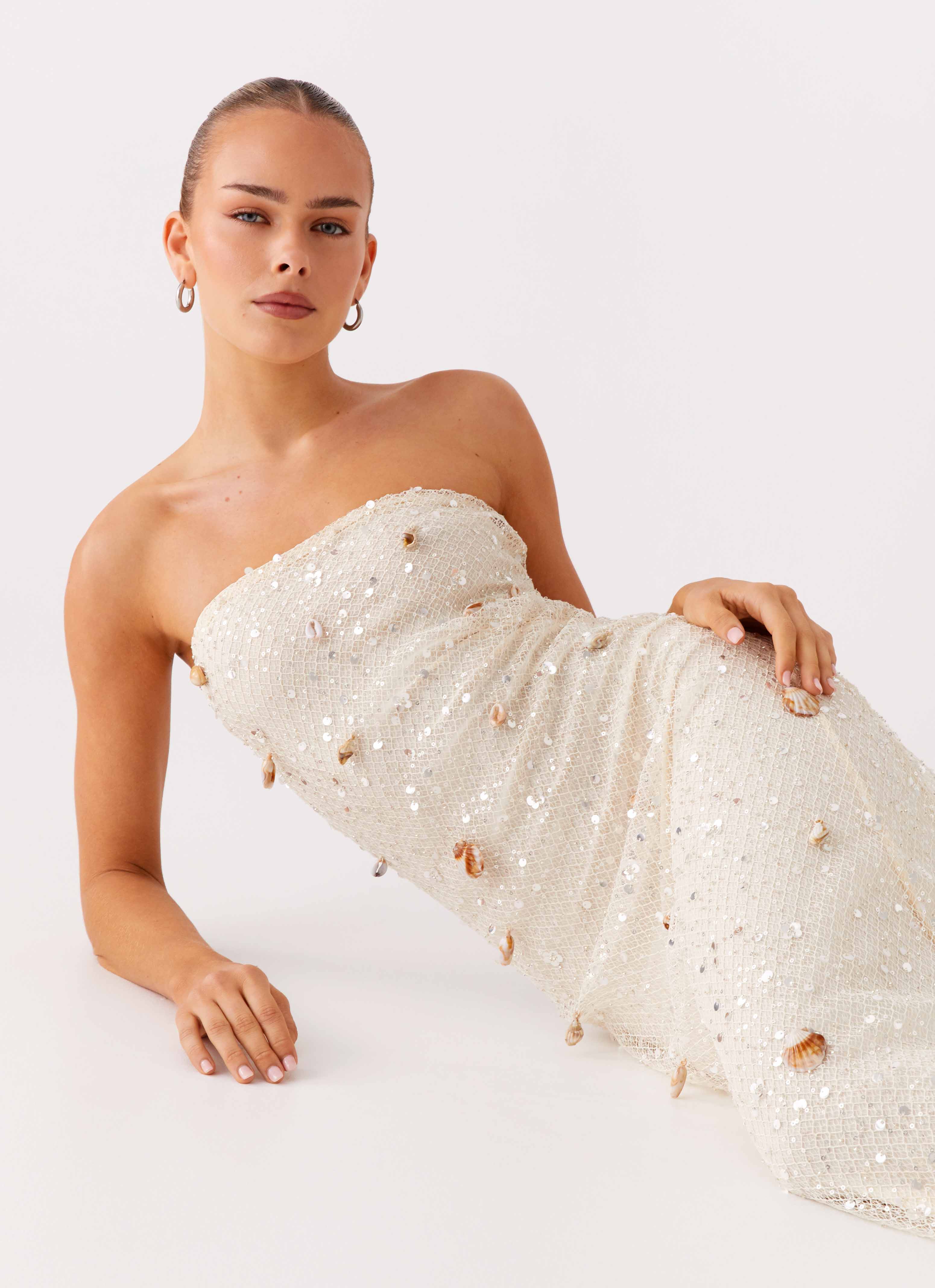 Orelli Shell Sequin Knit Maxi Dress - Ivory - luluinthesky