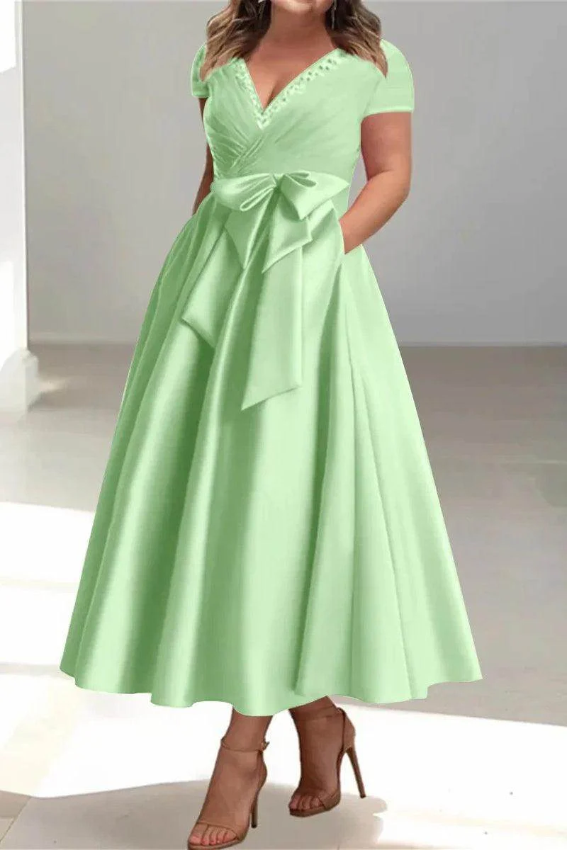 A Line V-Neck Mother of the Bride Dresses with Pockets CM0350
