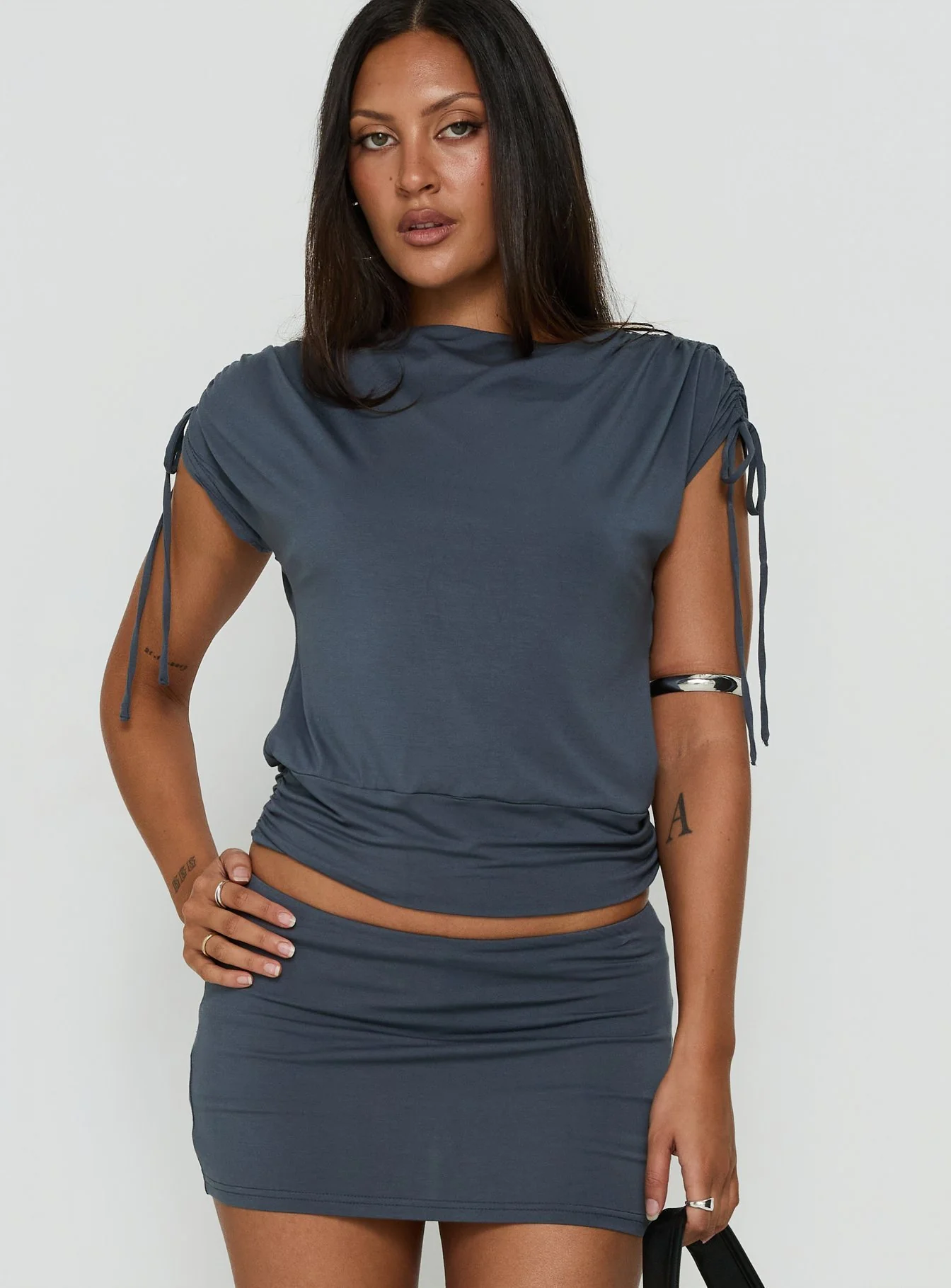 Leeah Backless Top Navy