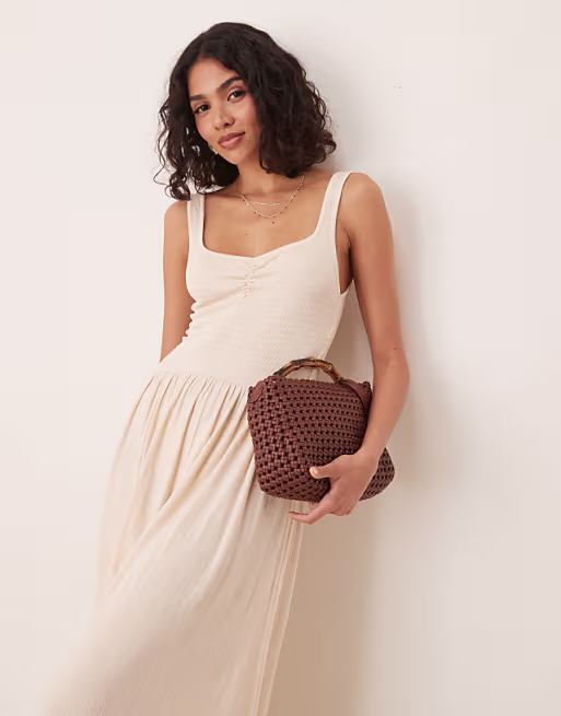 crinkle sweetheart neck midi dress in stone