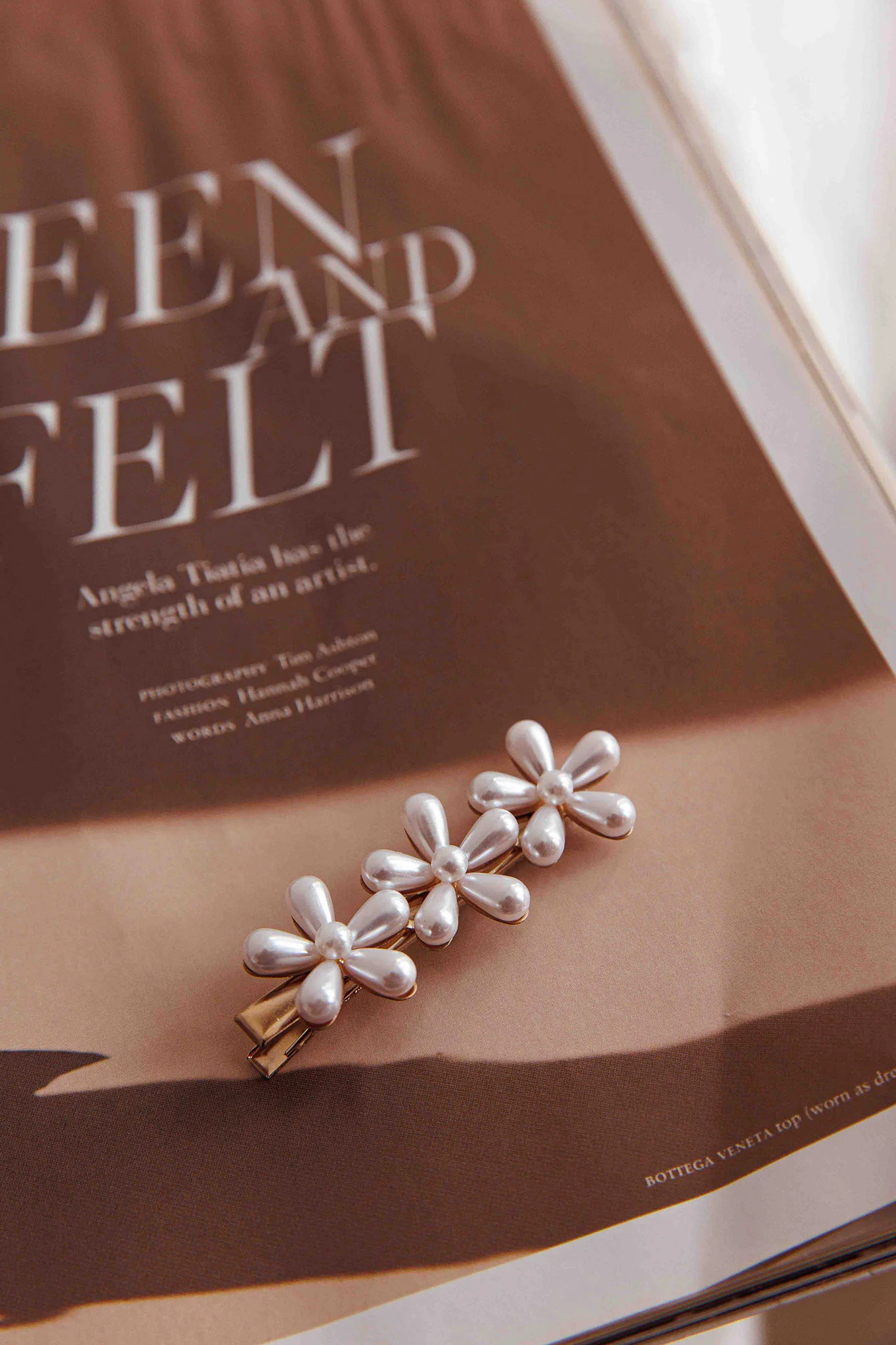 Aurelia Pearl Flower Hairclip Set