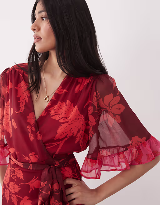 Hope & Ivy flutter sleeve contrast wrap maxi dress in red floral