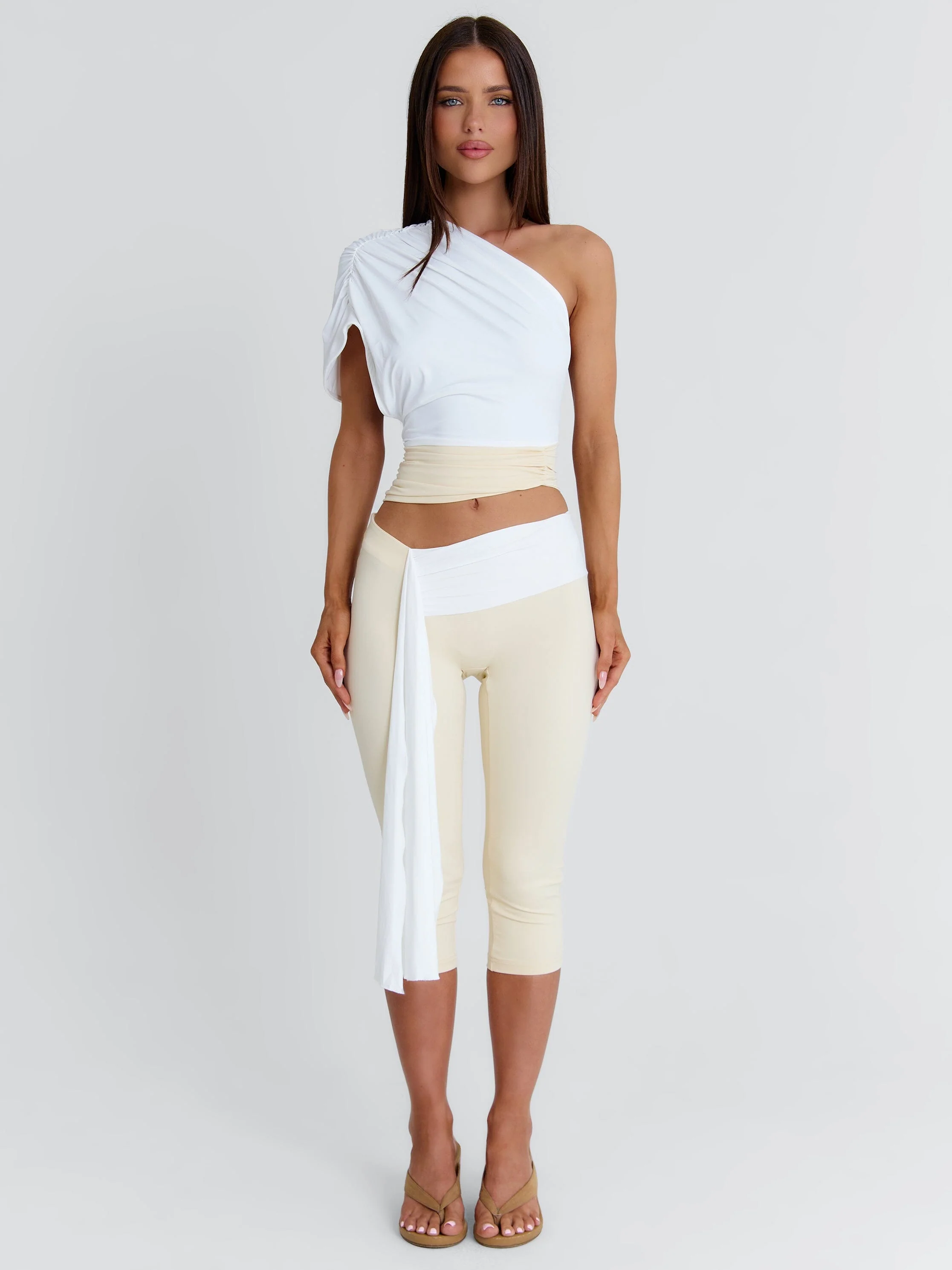 Linday Capri Pants White And Cream
