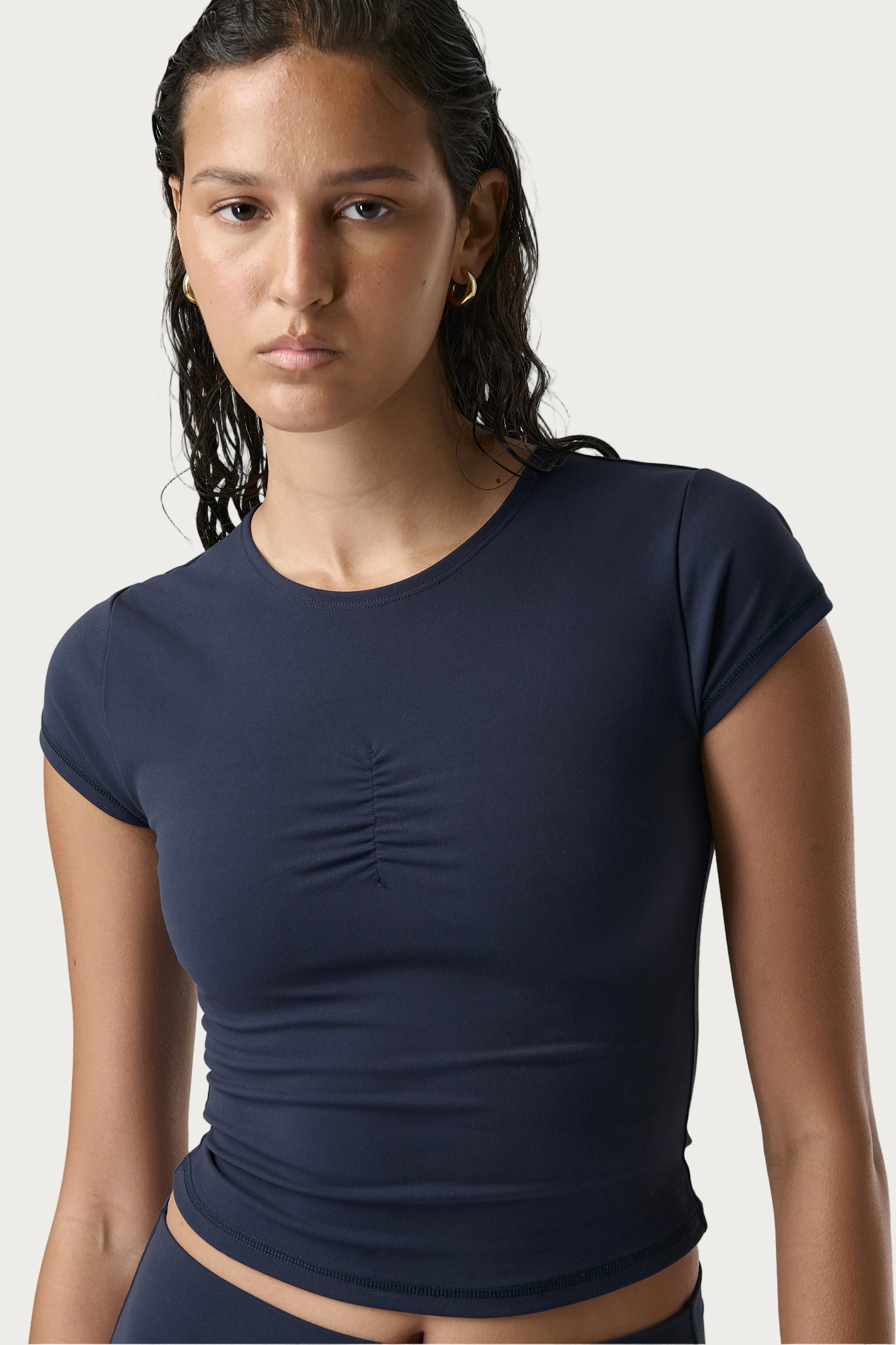 Barre Ruche Front Active Top in Navy