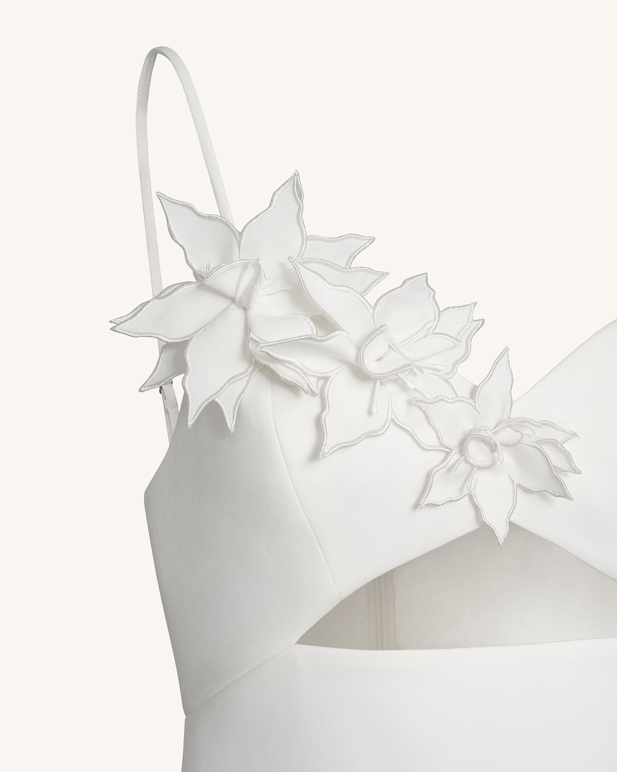 Bloom-Cut Contour Dress - White - FASHION NOB