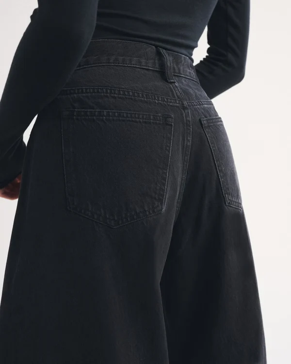 Drapey Rigid High Rise Ultra Barrel Jean - Black