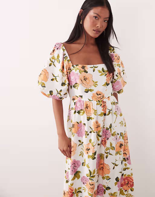 VILA Petite volume sleeve tiered maxi dress in white floral print