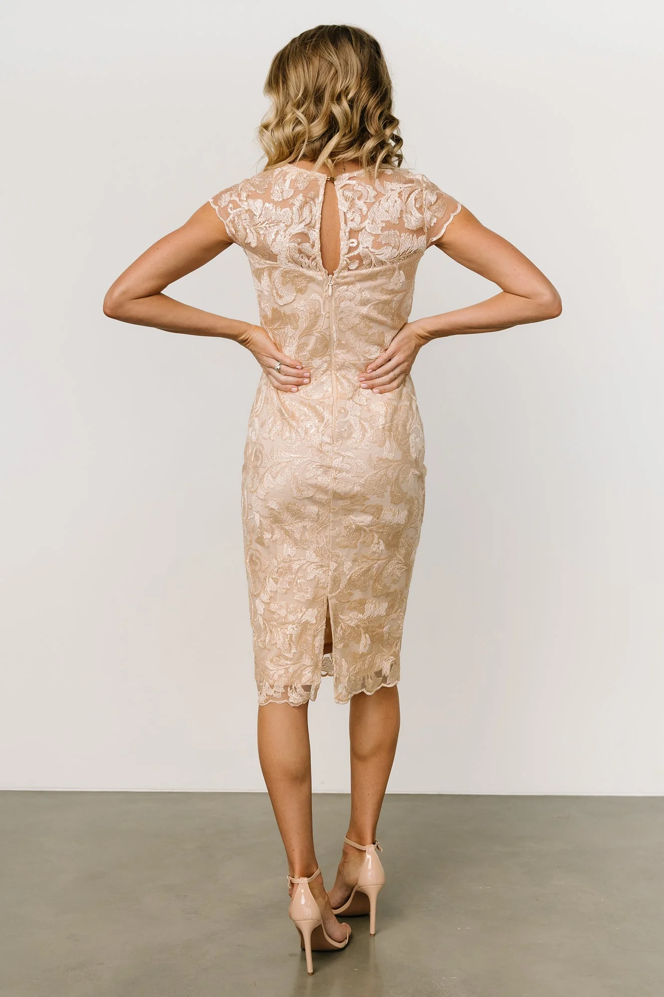 Jacqueline Embossed Midi Dress | Champagne