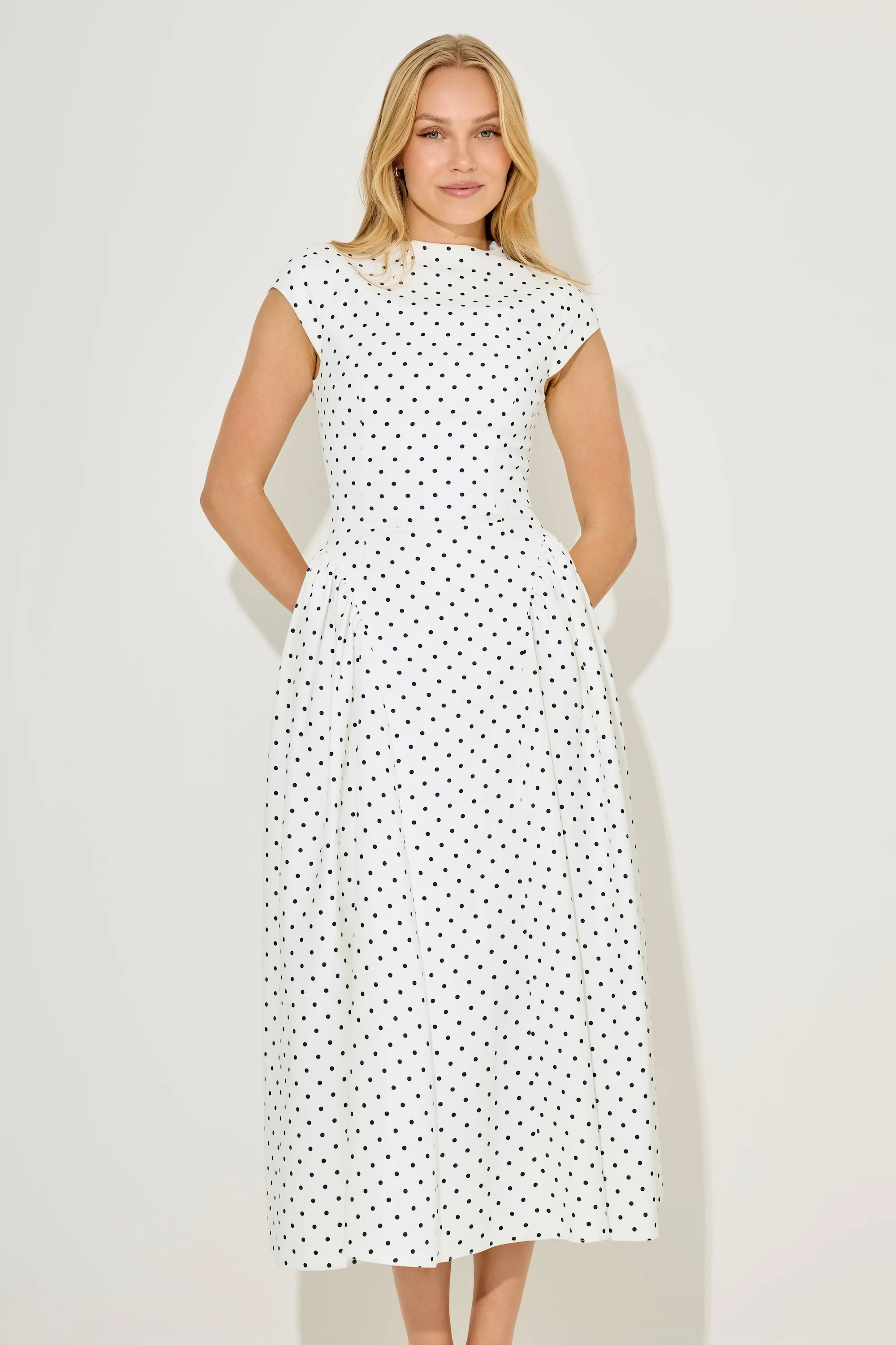 Cap Sleeve Gathered Midi Dress
