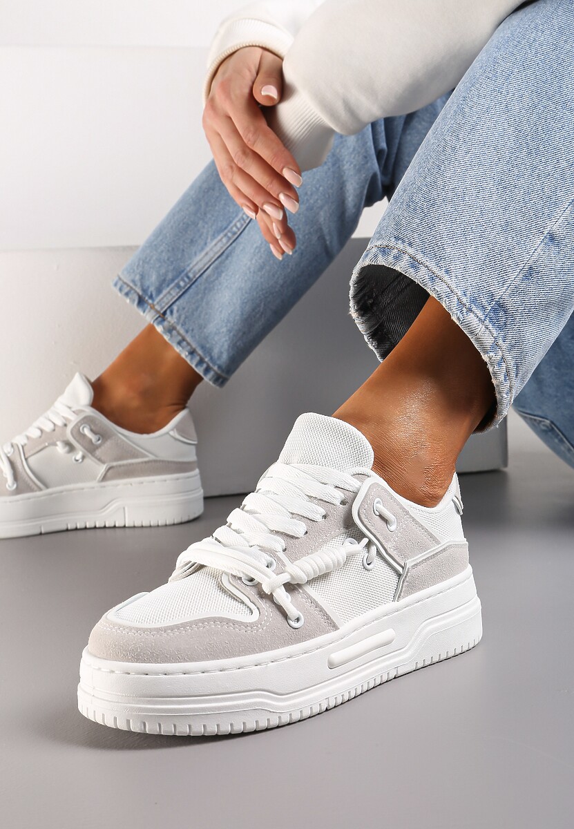 Białe Sneakersy na Platformie z Ozdobnymi Sznurówkami Aqara