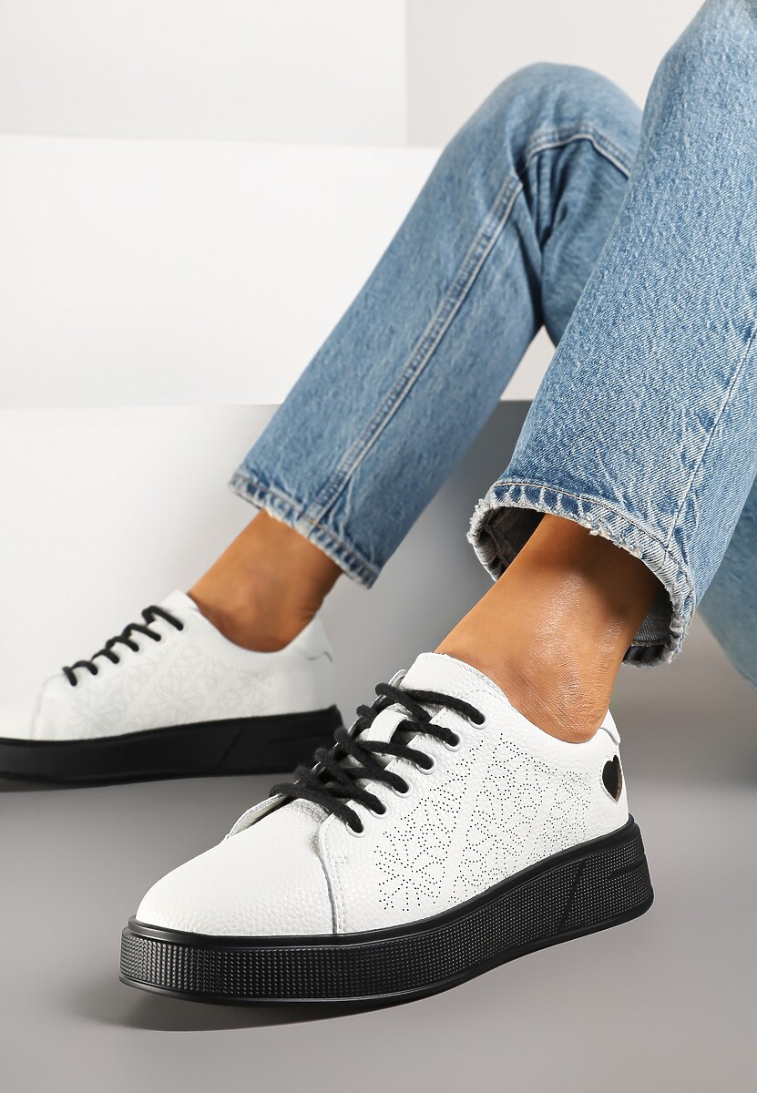 Biało-Czarne Sneakersy z Wkładką ze Skóry Naturalnej Ozdobione Cyrkoniami i Sercem Tiralia