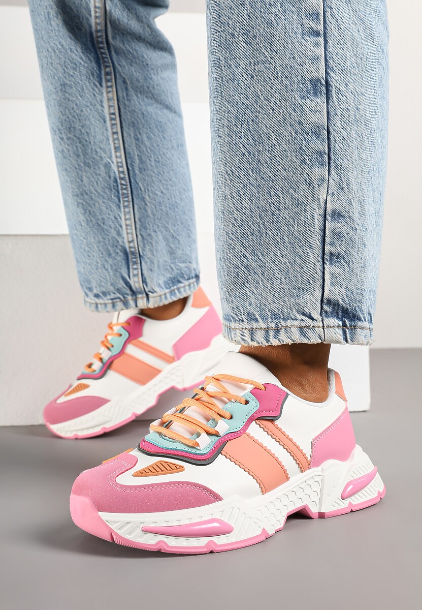 Różowo-Białe Sneakersy w Streetwearowym Stylu z Ozdobnymi Przeszyciami Isallena