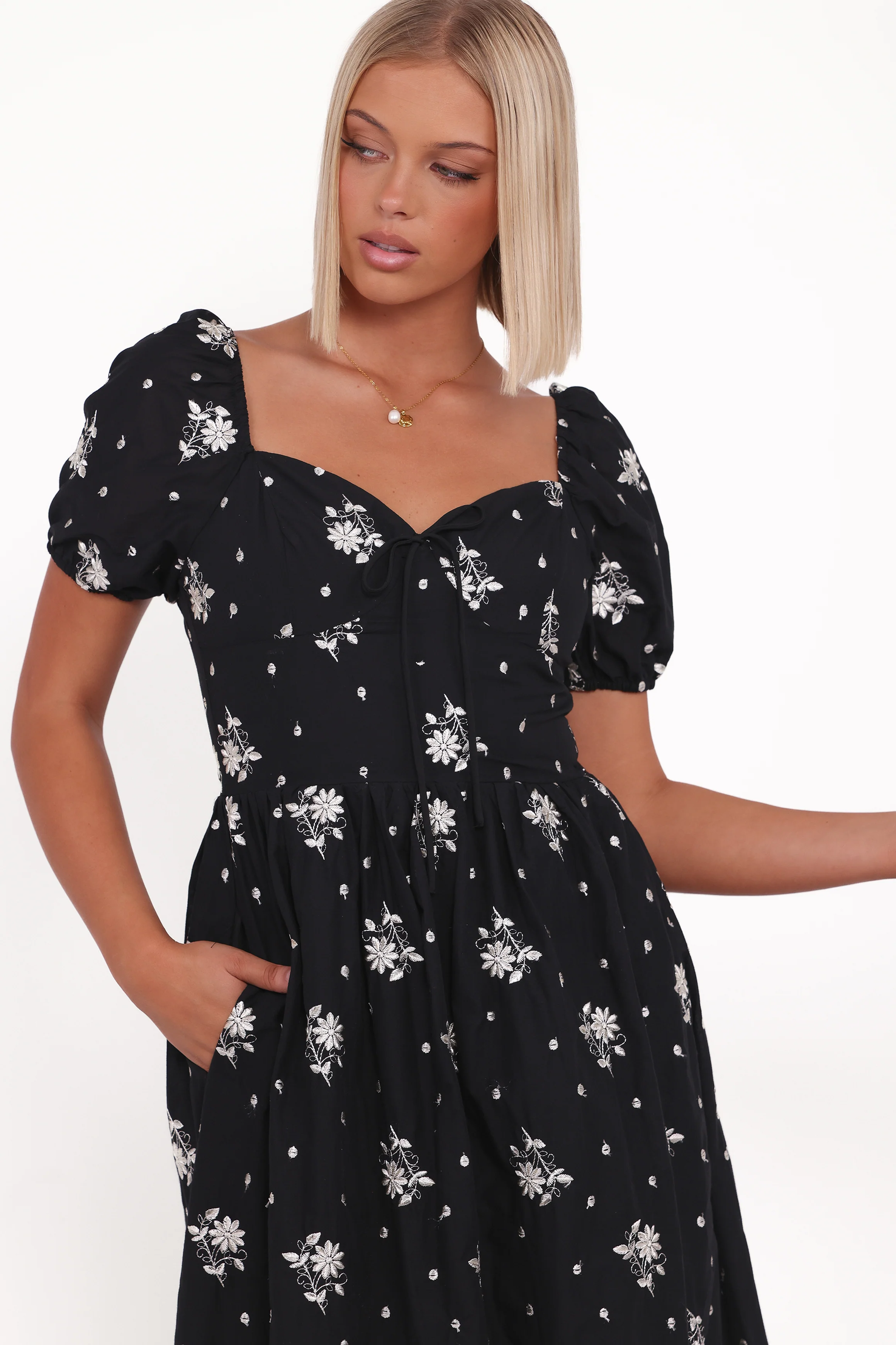 Rosemarie Midi Dress - Black Floral