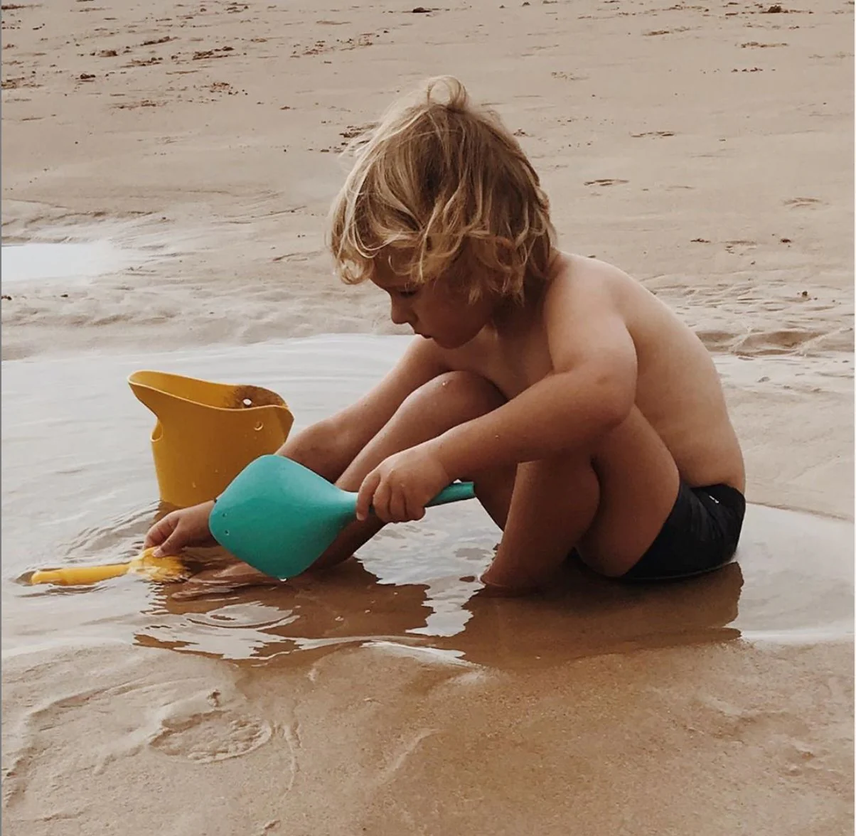Vogeelle Sand Play Set