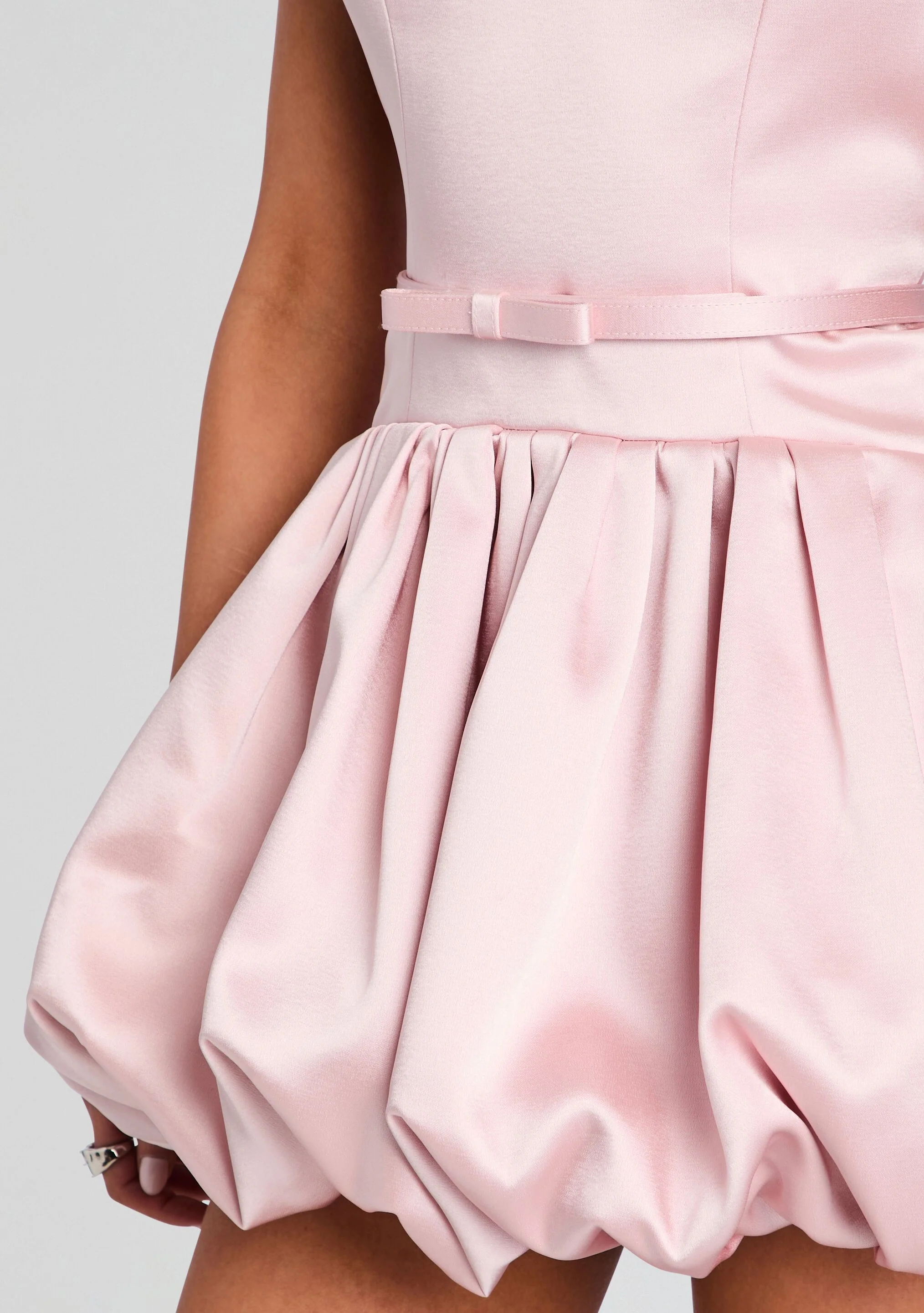 Isolde Dress - luluinthesky