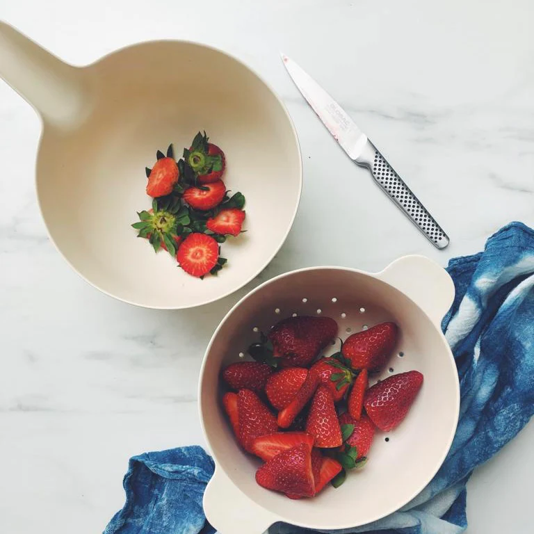 Vogeelle Small Mixing Bowl and Colander Set - Off White