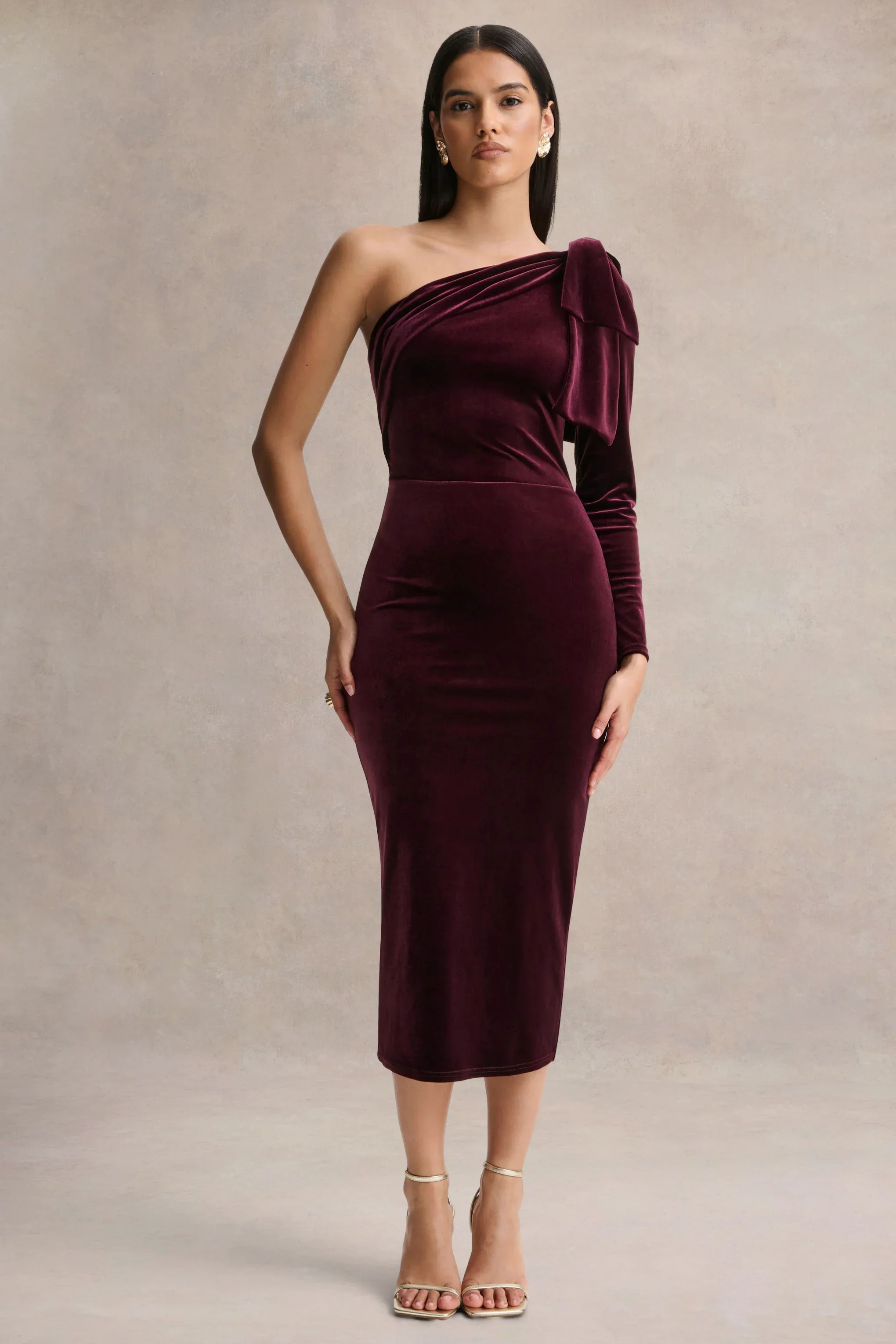 Vespera | Burgundy Velvet Asymmetric Neck Midi Dress With Bow Detail
