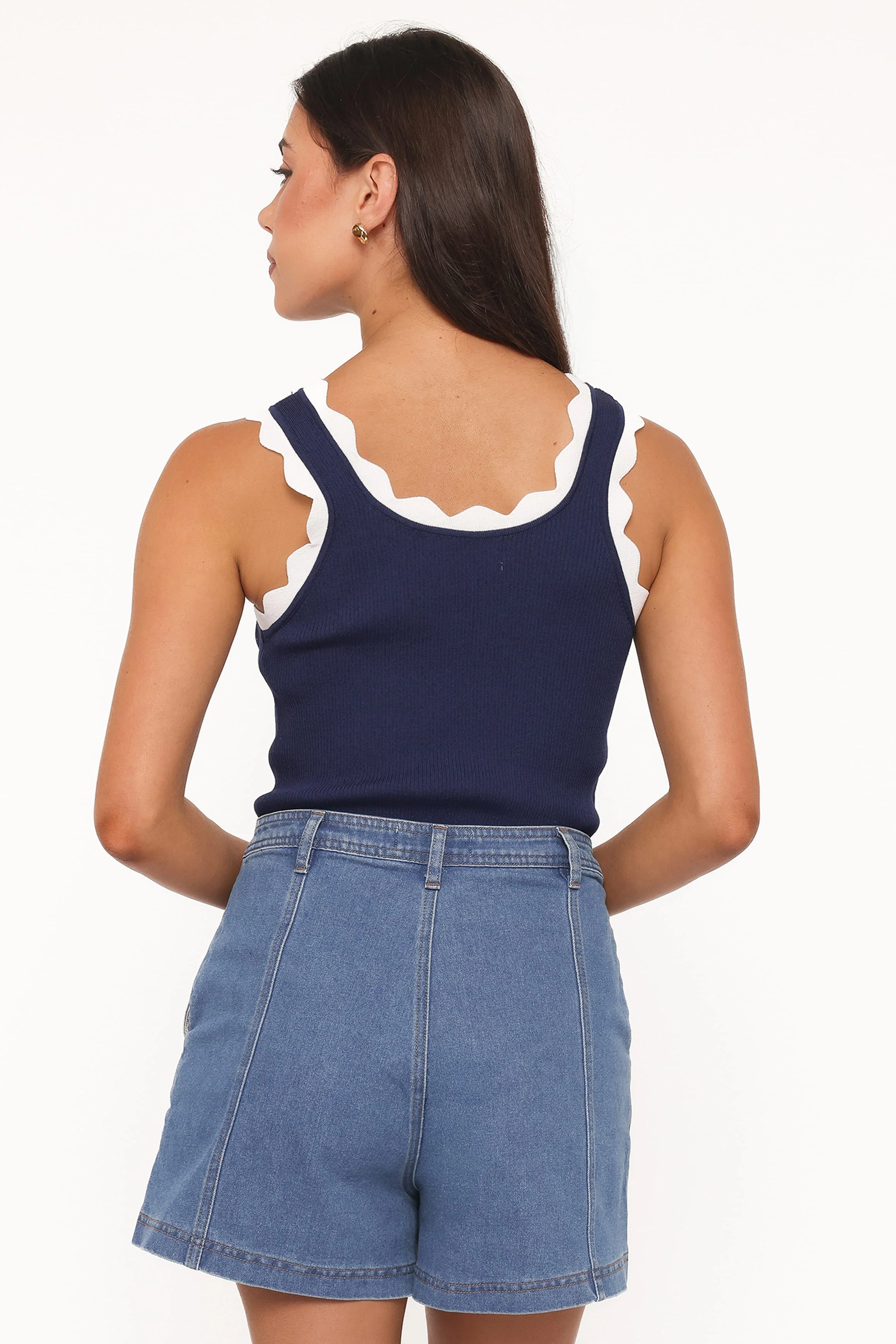 Johnson Scalloped Trim Tank - Navy White