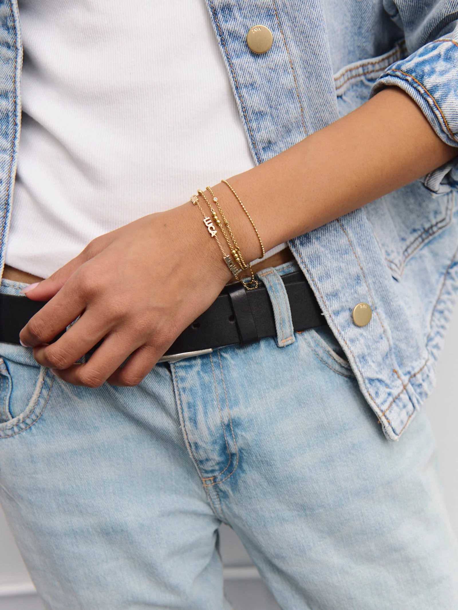 14K Gold Custom Block Multi Name Bracelet - 1 Name