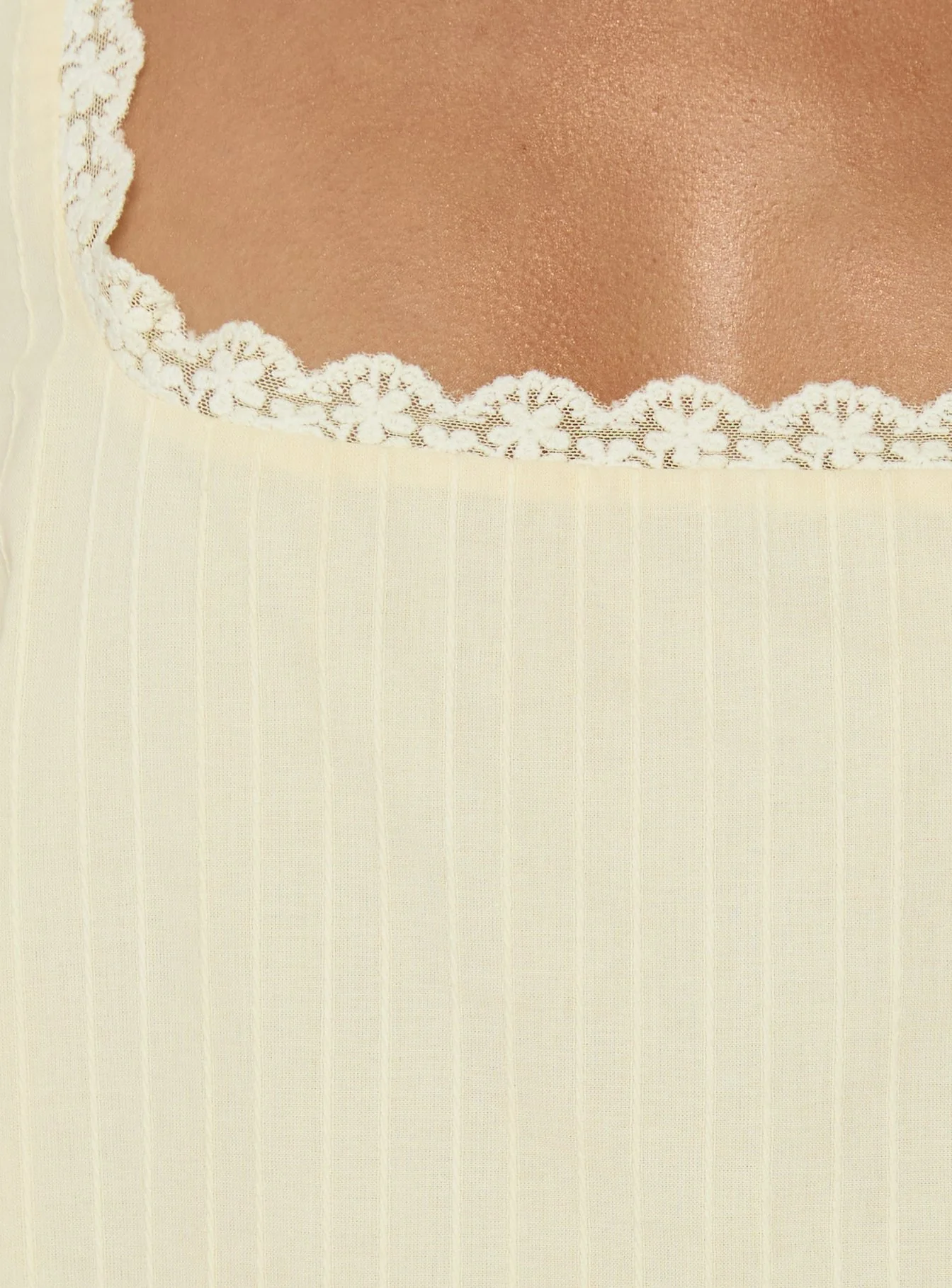 Alanah Lace Trim Top Lemon