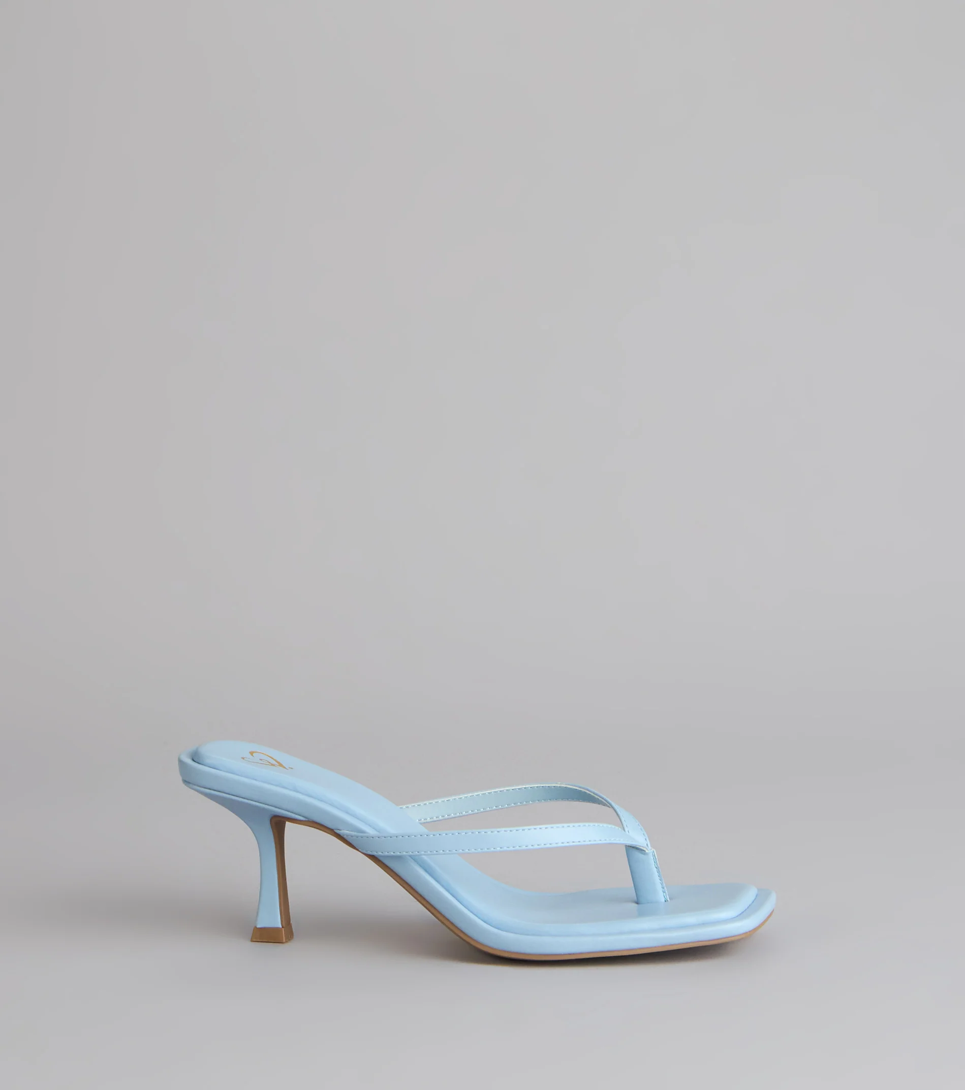 Chic Step Thong Kitten Heel Sandals