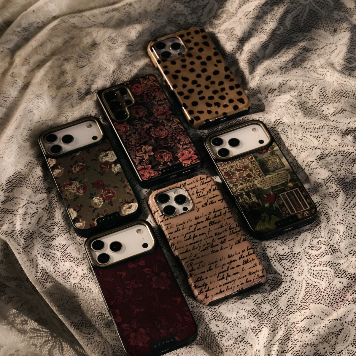 Capulet - iPhone 11 Pro Max ケース