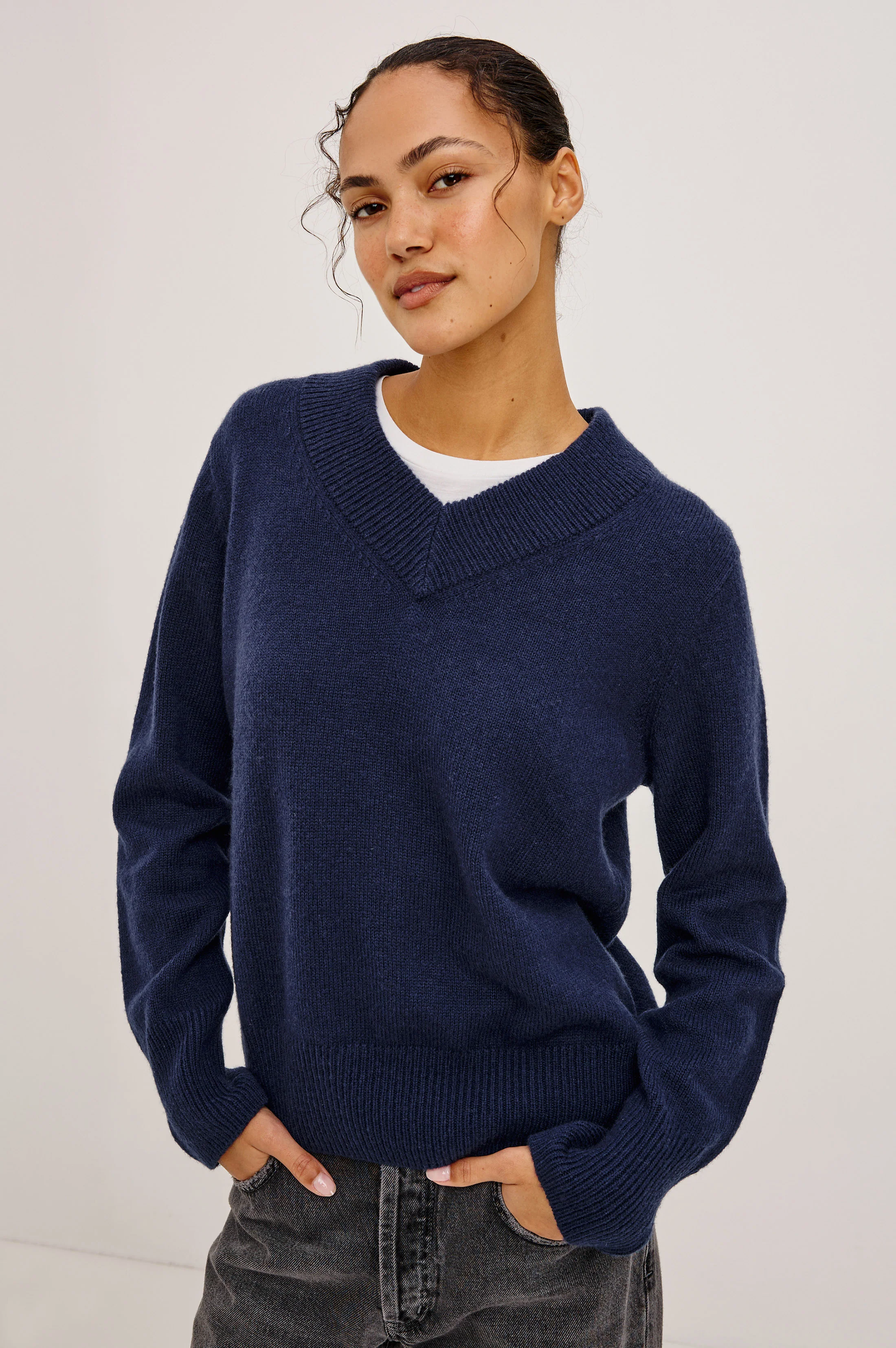 Lidya Sweater - Navy