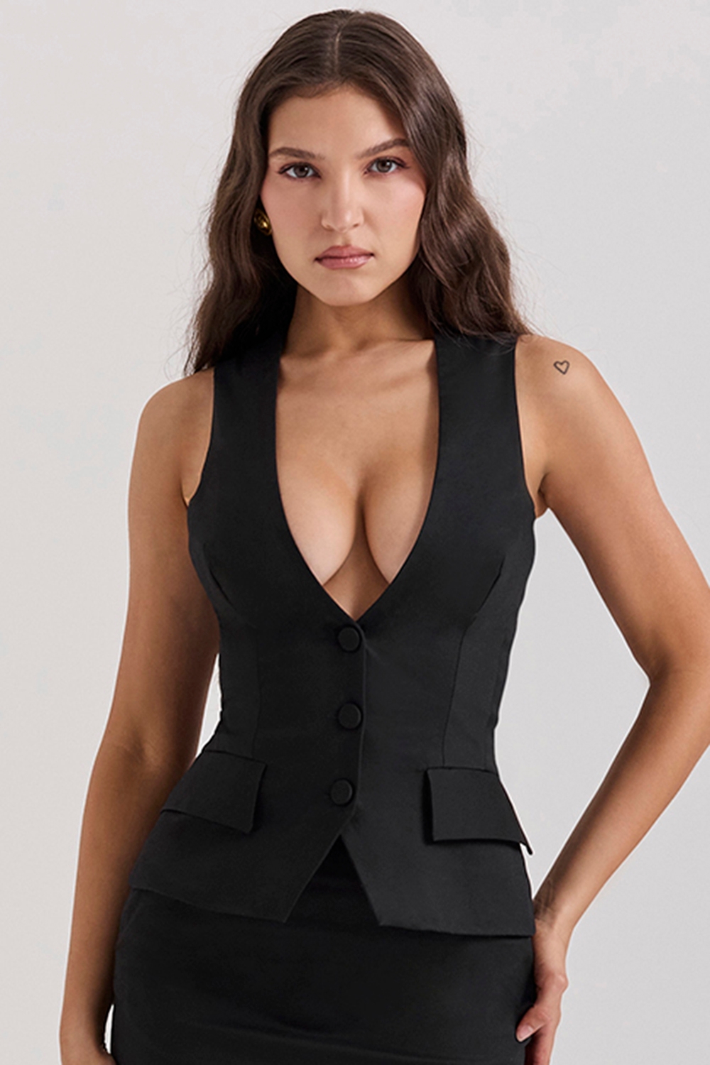 black sleeveless tuxedo top