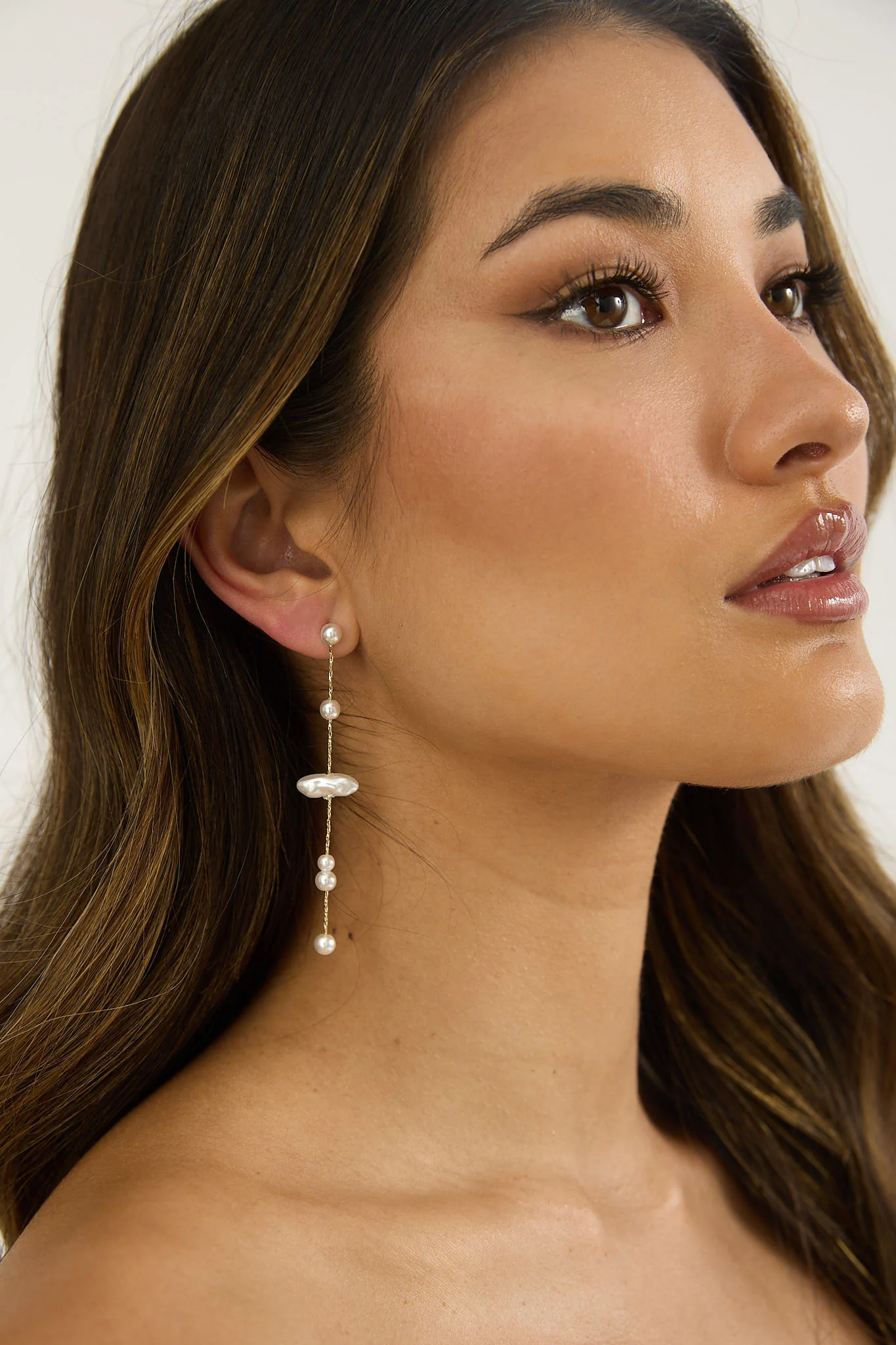 Nolani Baroque Pearl Droplet Earrings Gold/Pearl