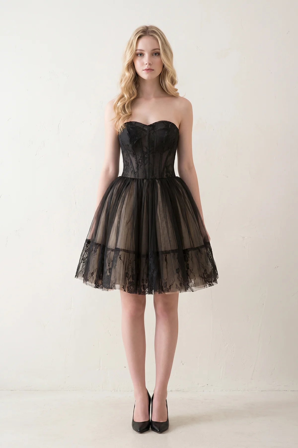 A line Strapless Tulle Homecoming Dress