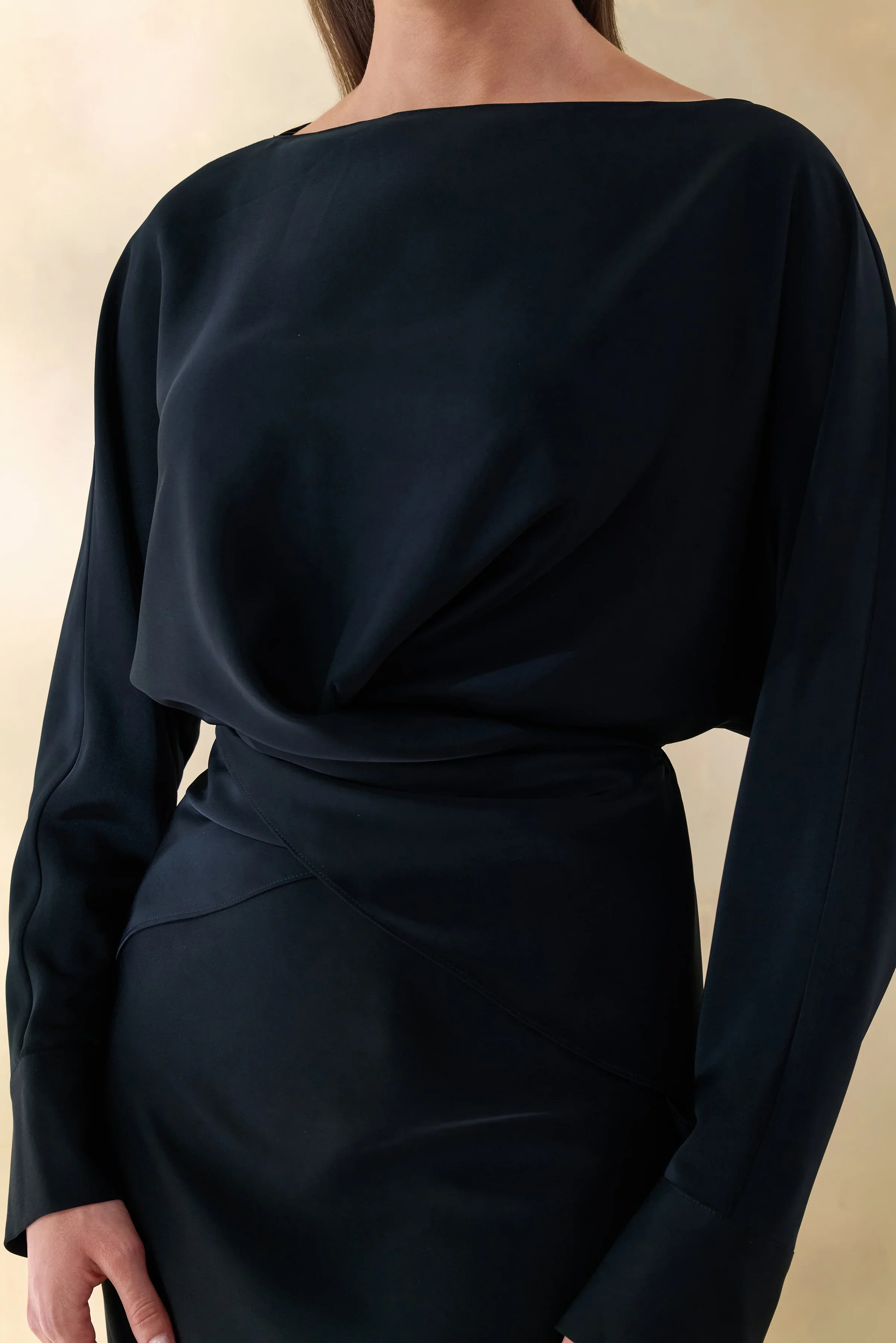 Miravia | Black Satin Wide-Neck Long-Sleeve Top