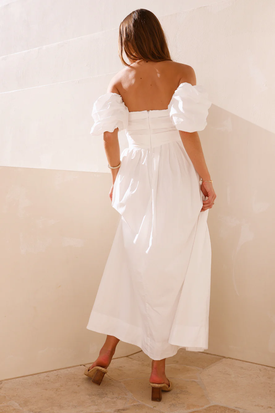 Bella Off-Shoulder Maxi Dress White - luluinthesky