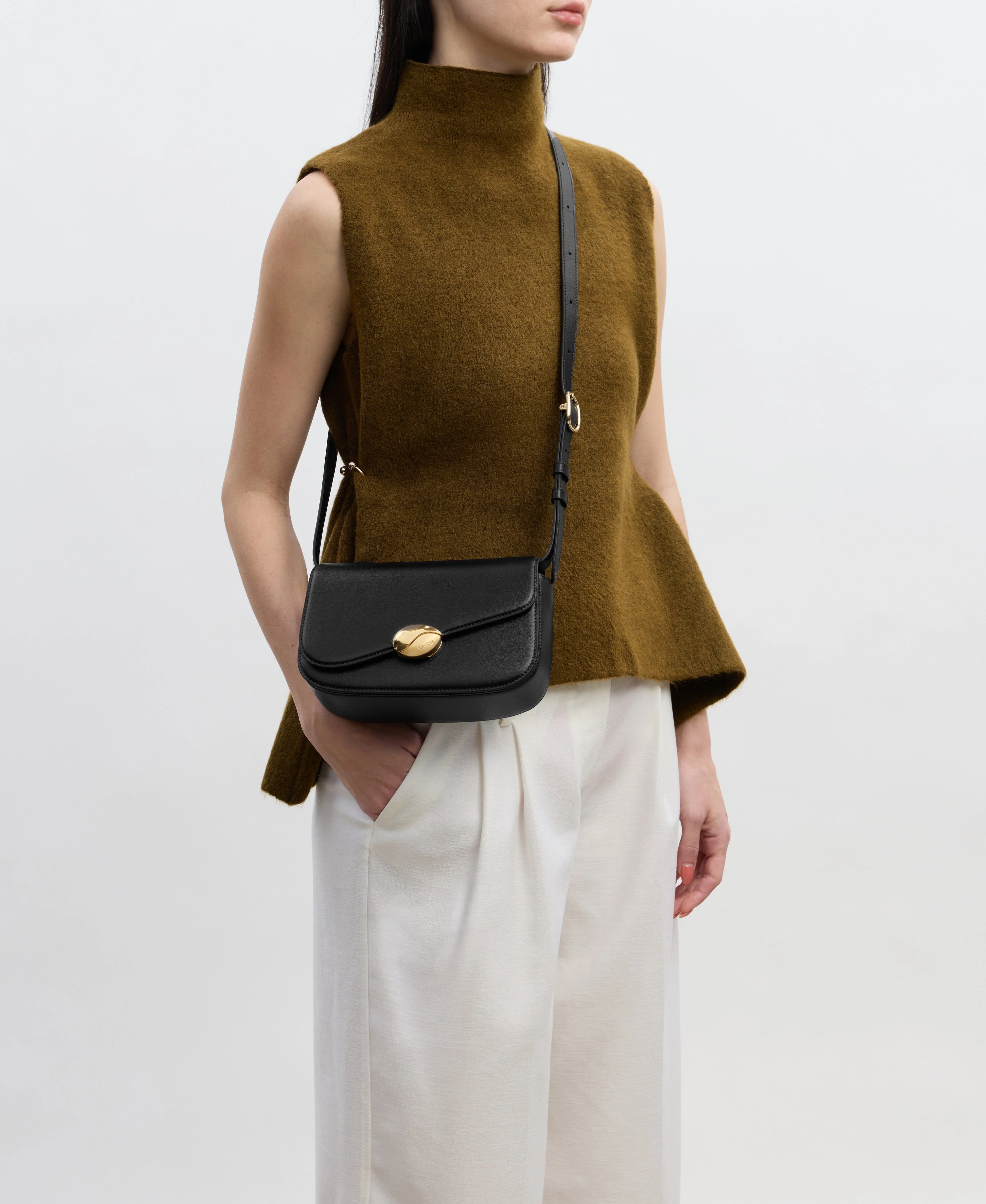 Basalt Saddle Bag - Black