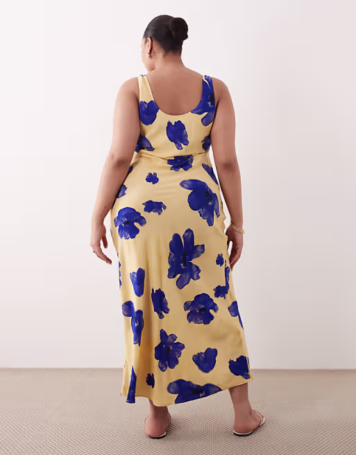 Curve scoop neck tie front midi dress in blown out blue floral