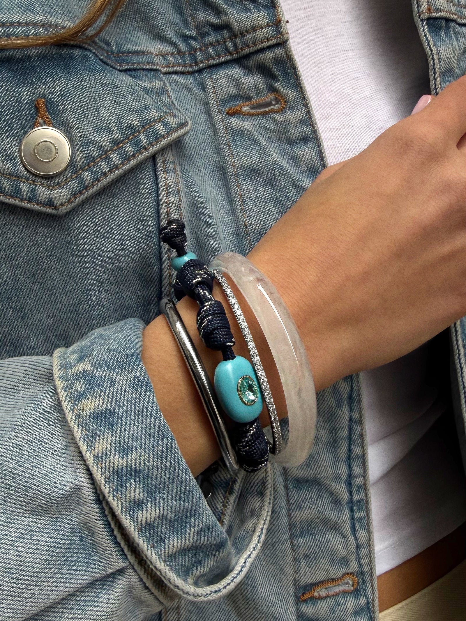 True Aura Semi-Precious Paracord Bracelet - Turquoise