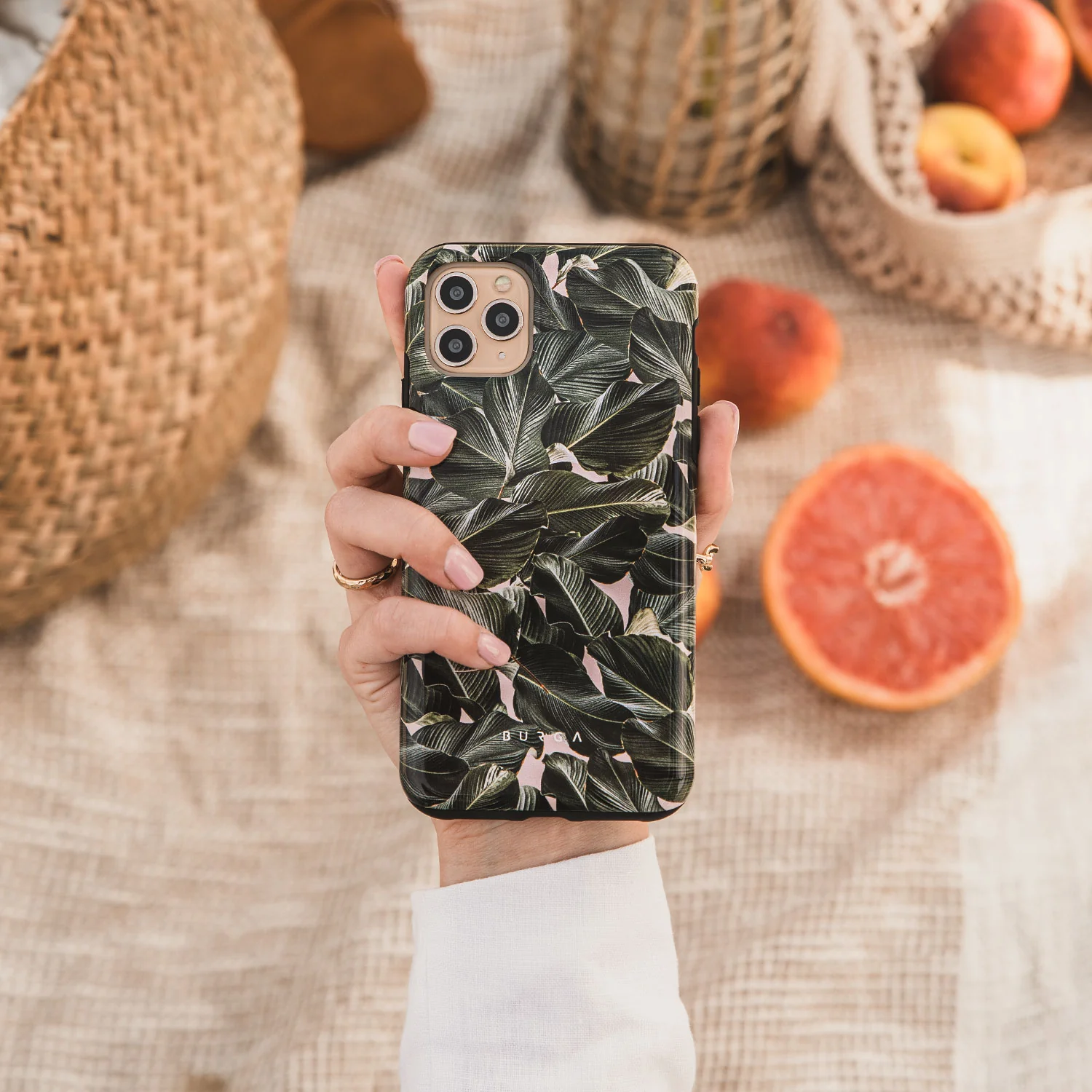 So Lush - Bannana Leaves iPhone 11 Pro Max ケース