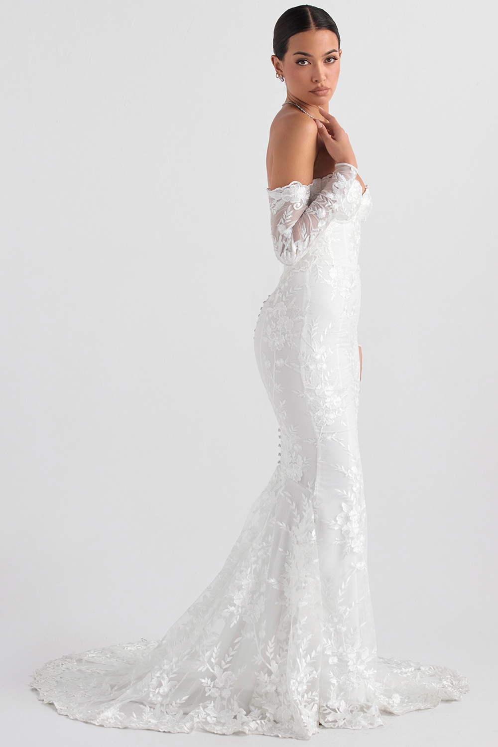 White Lace Long Sleeve Bridal Gown
