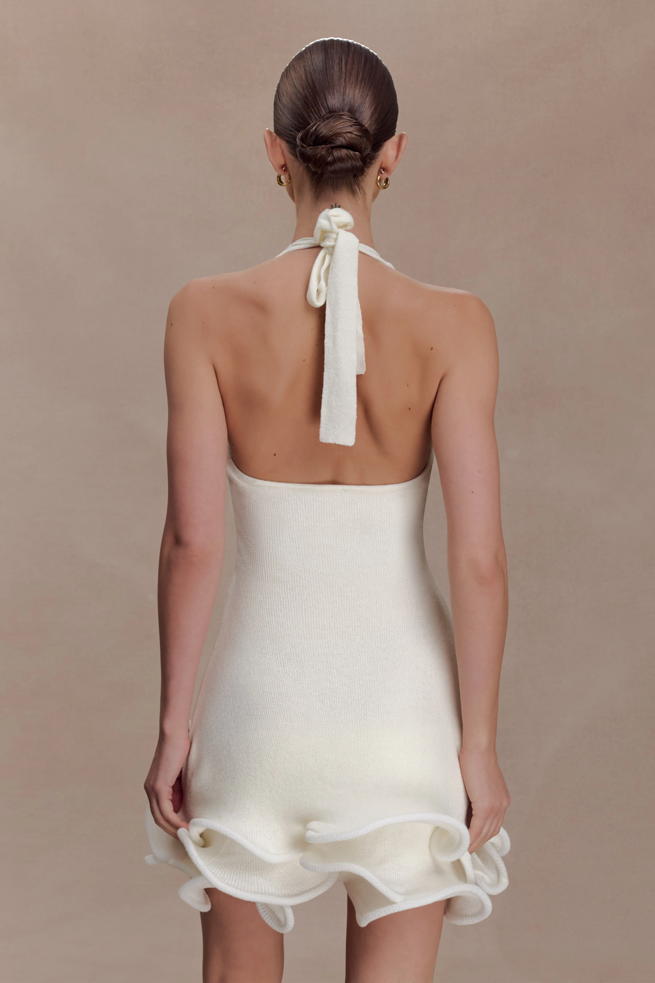 Willowmena Halter Neckline Mini Dress With Tubed Hem - White