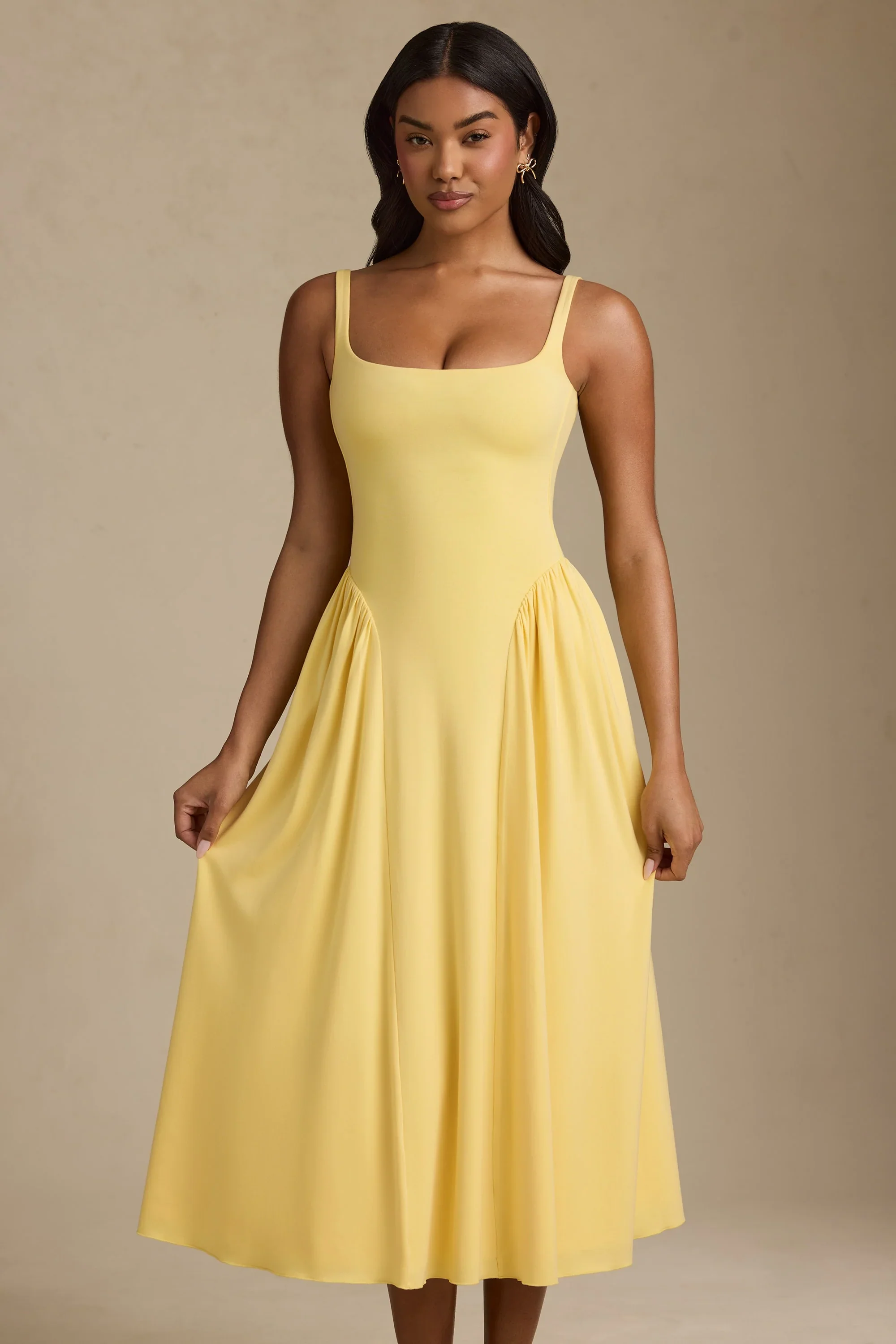 Low-Back A-Line Midaxi Dress in Pastel Yellow