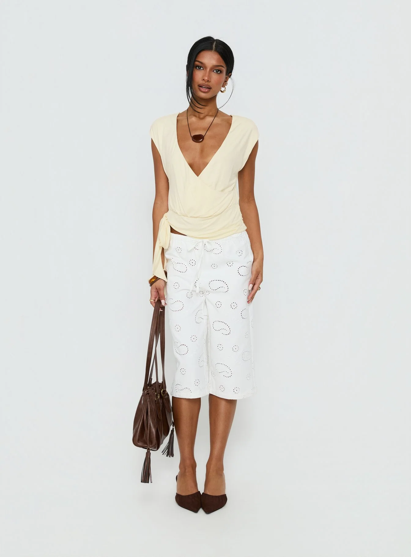 Clock Ticking Cinched Top Cream