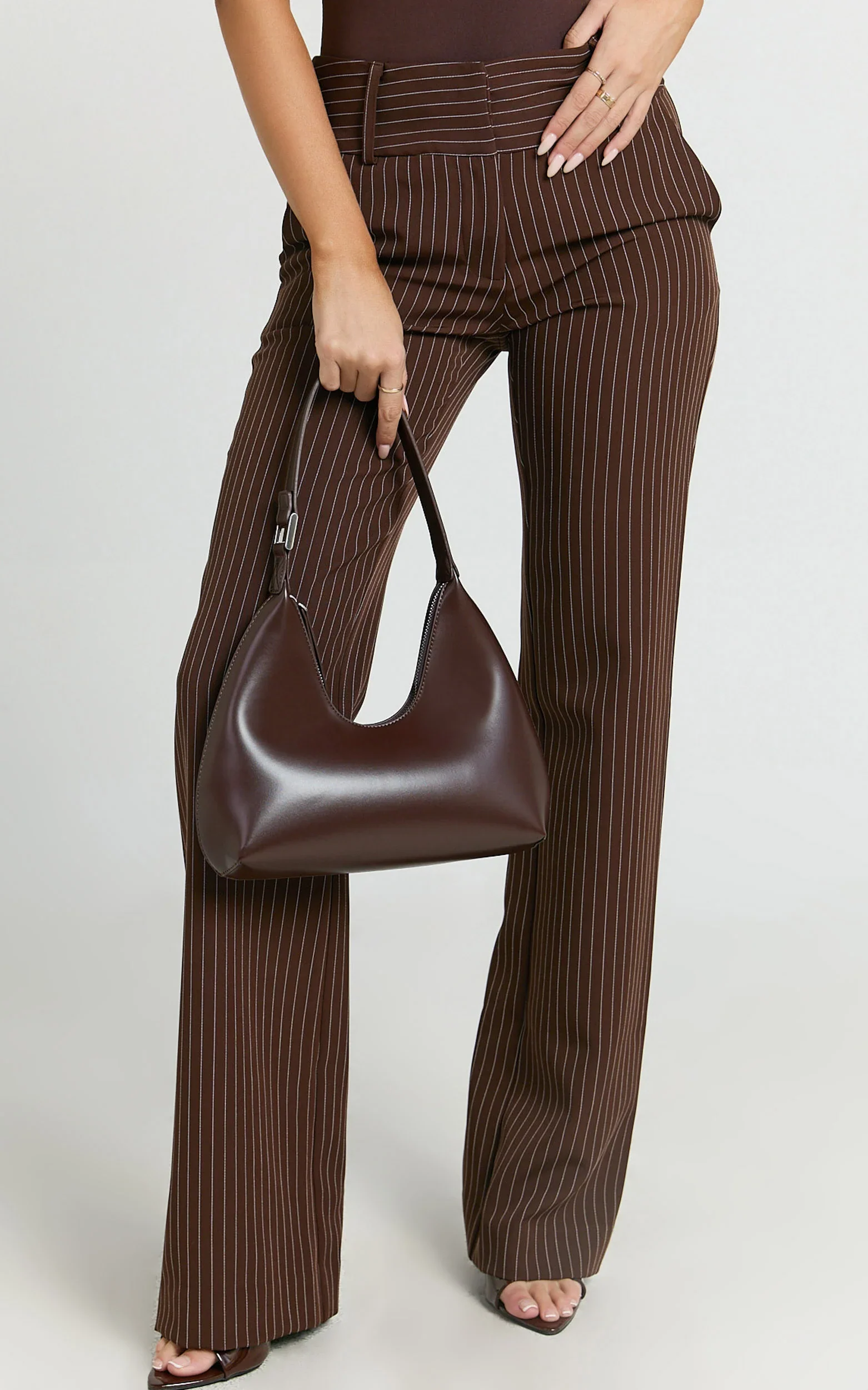 Calabasas Bag - PU Shoulder Bag in Chocolate