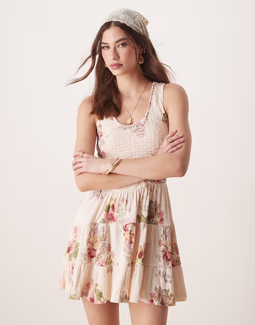 crinkle scoop neck tiered mini dress in vintage floral print