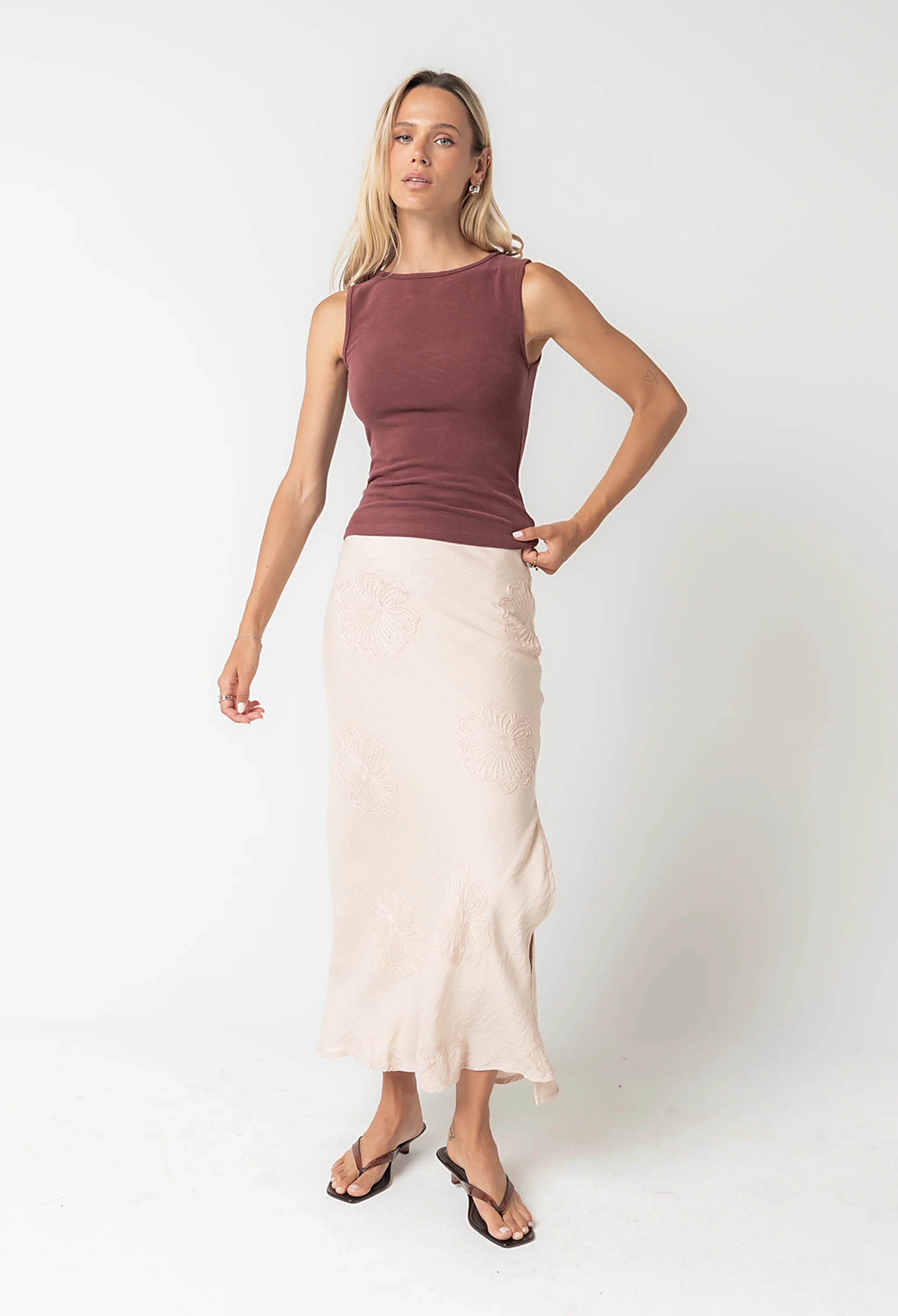 Alder Fitted Tank in Wine - FINAL SALE