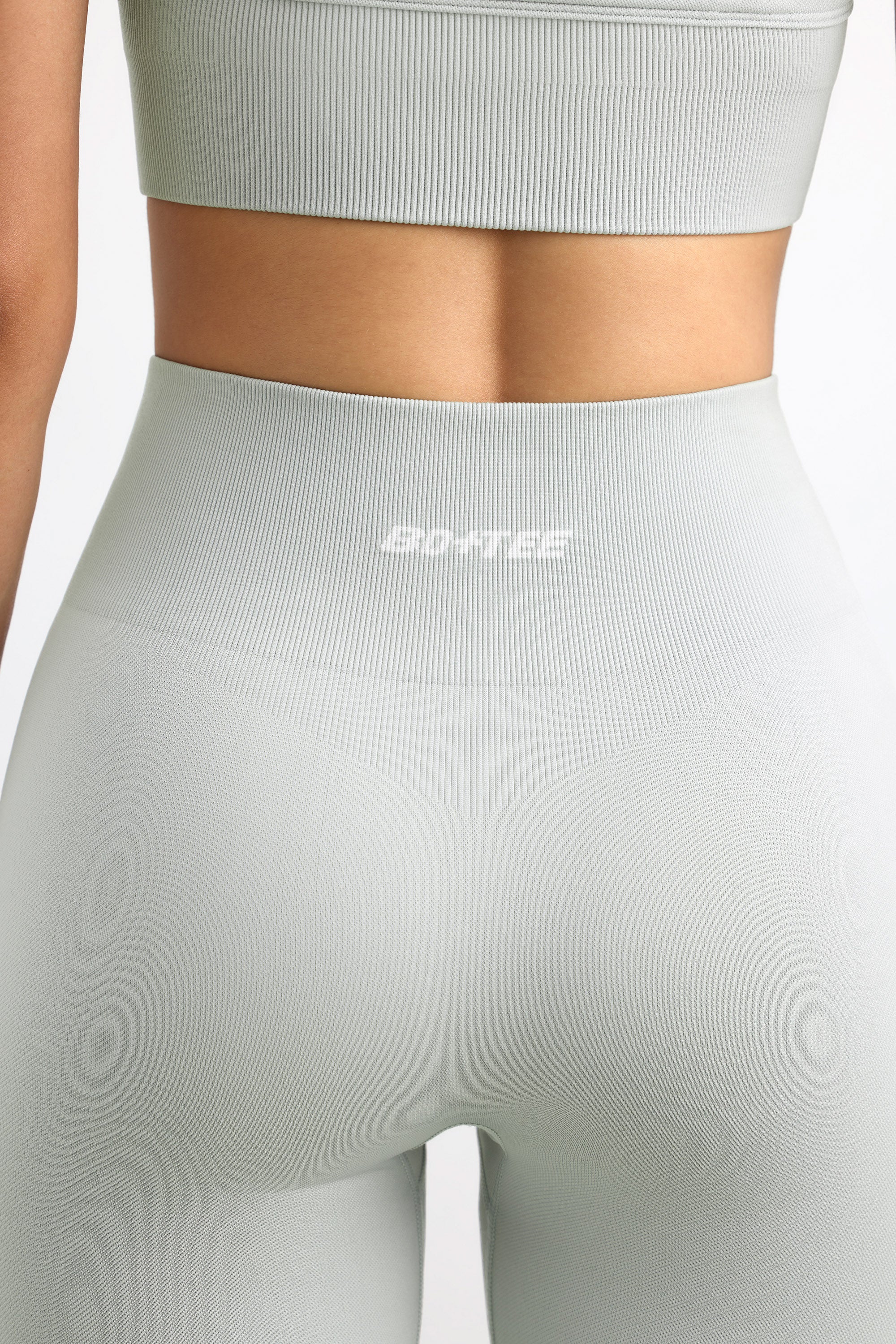 Super Sculpt Seamless Leggings in Ice Grey