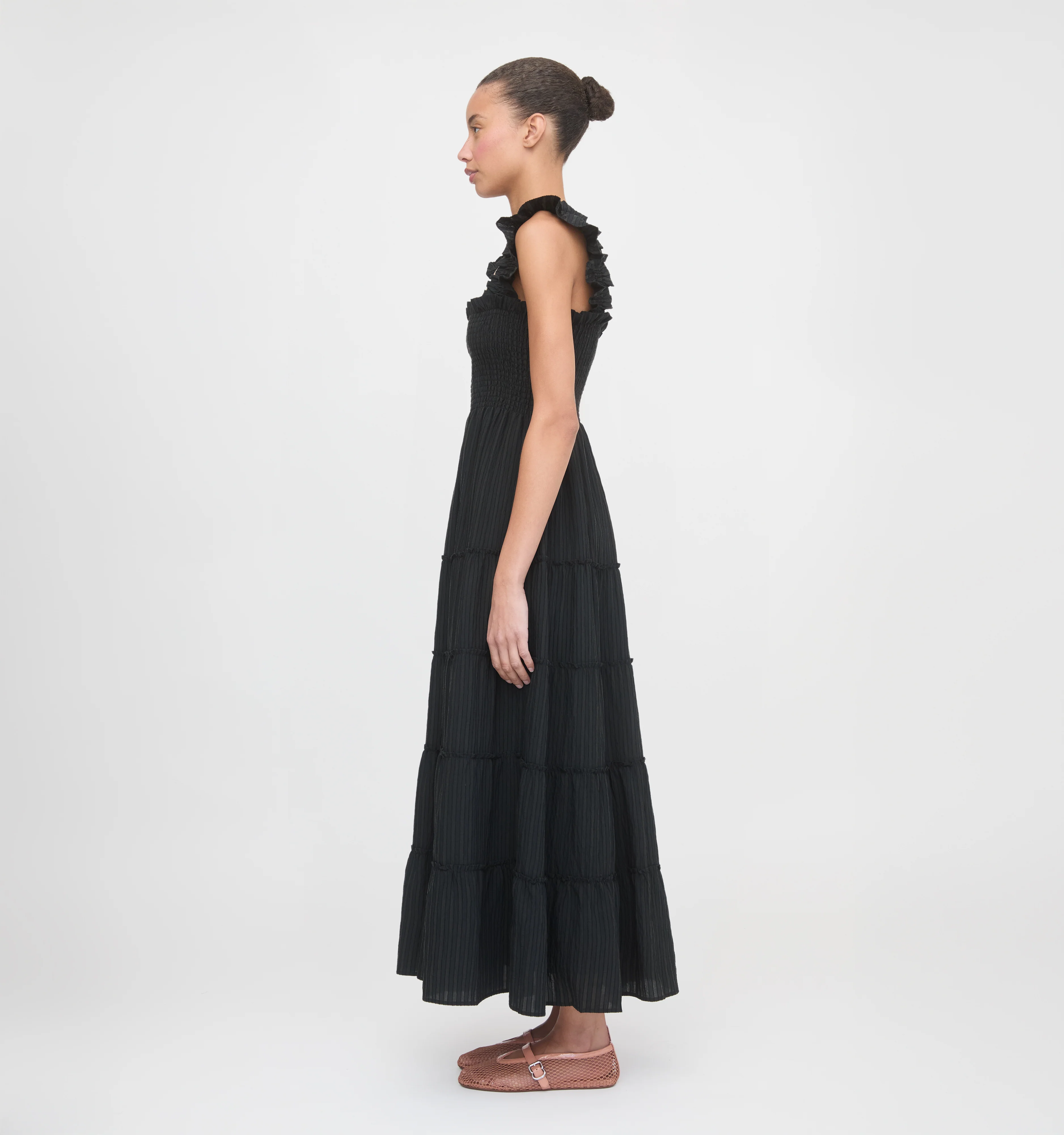 The Ellie Maxi Nap Dress - Black Tonal Seersucker