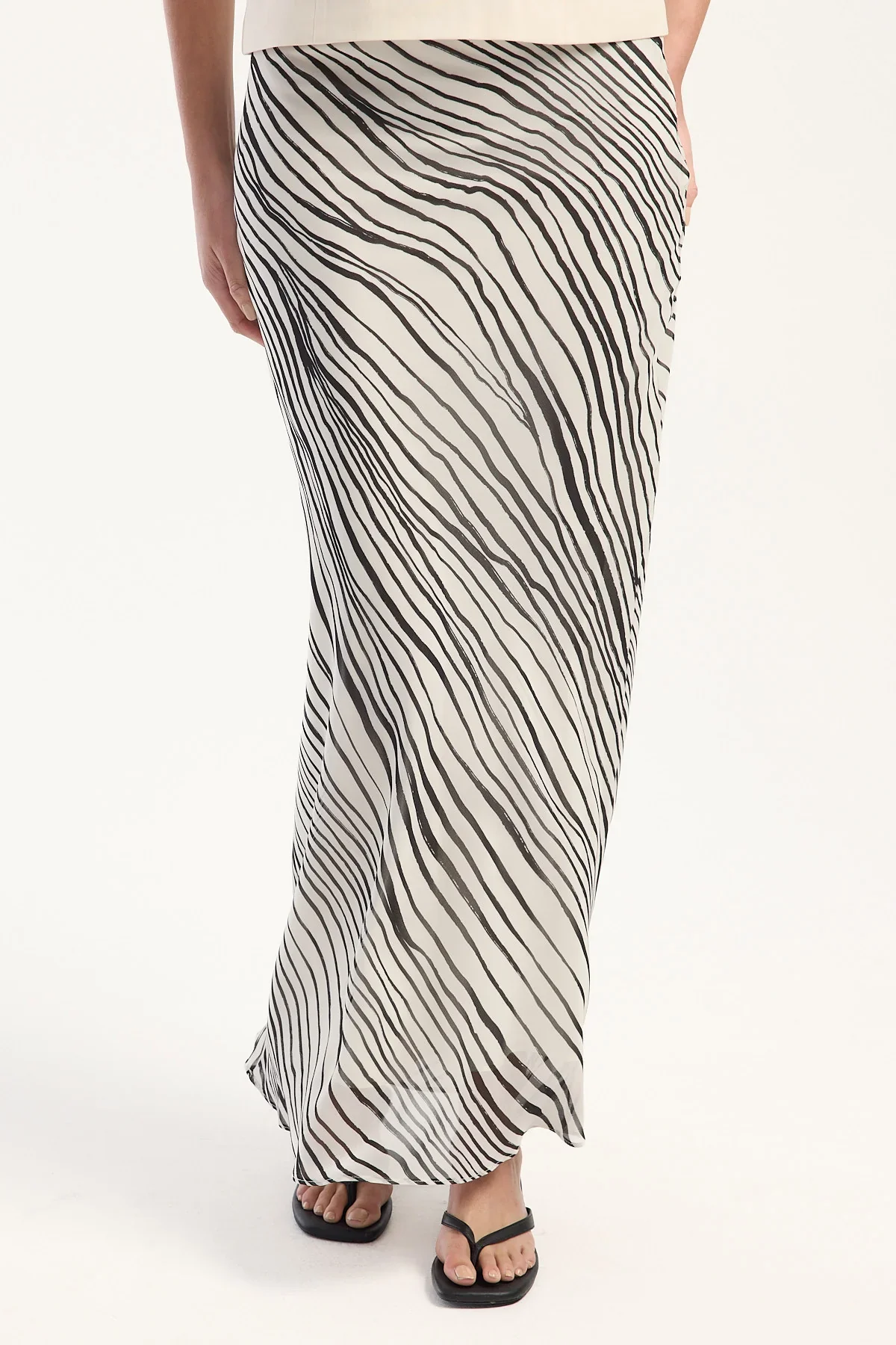 Perfect Stranger Elodie Maxi Skirt Black/White Stripe