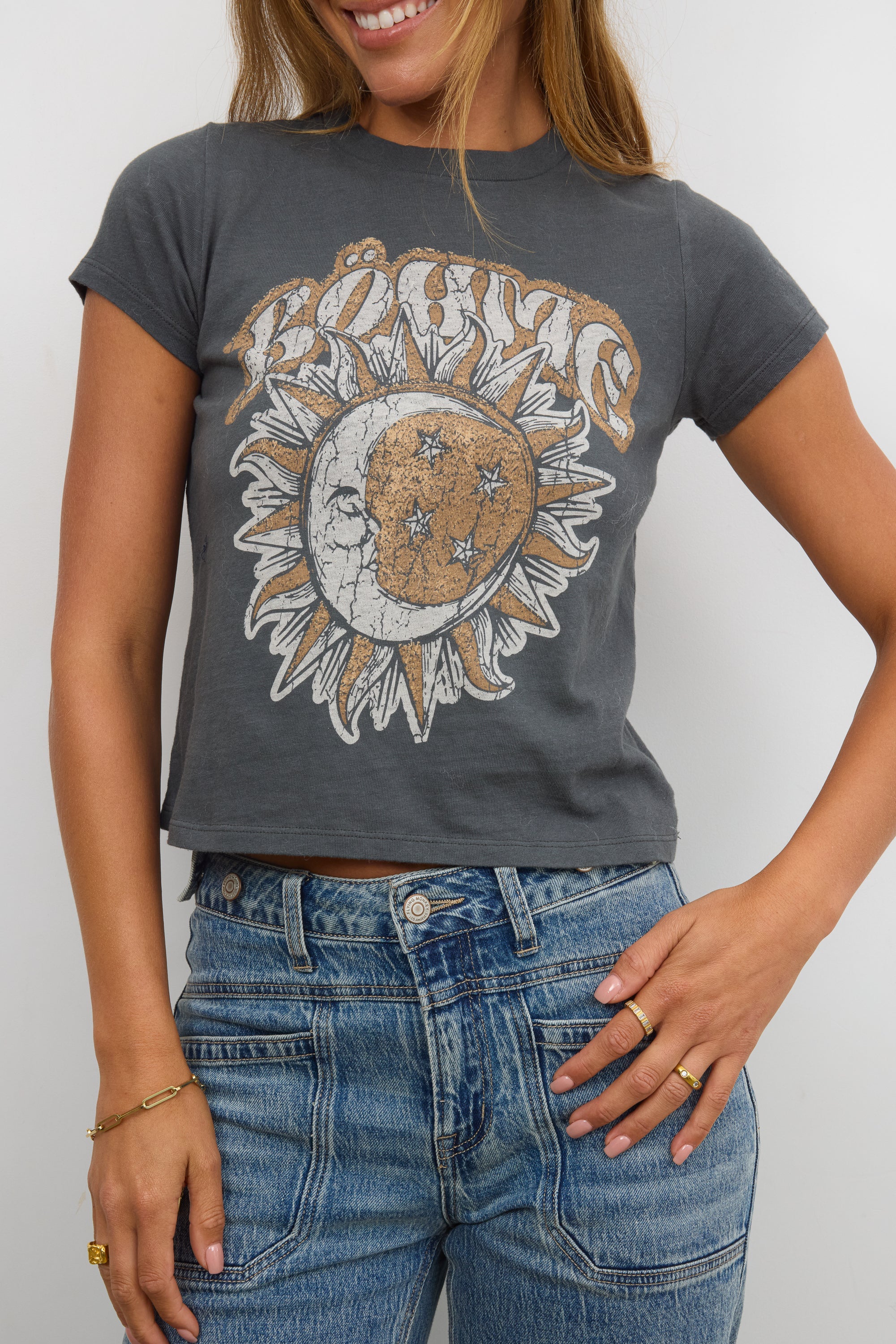 Sunnie Graphic Tee